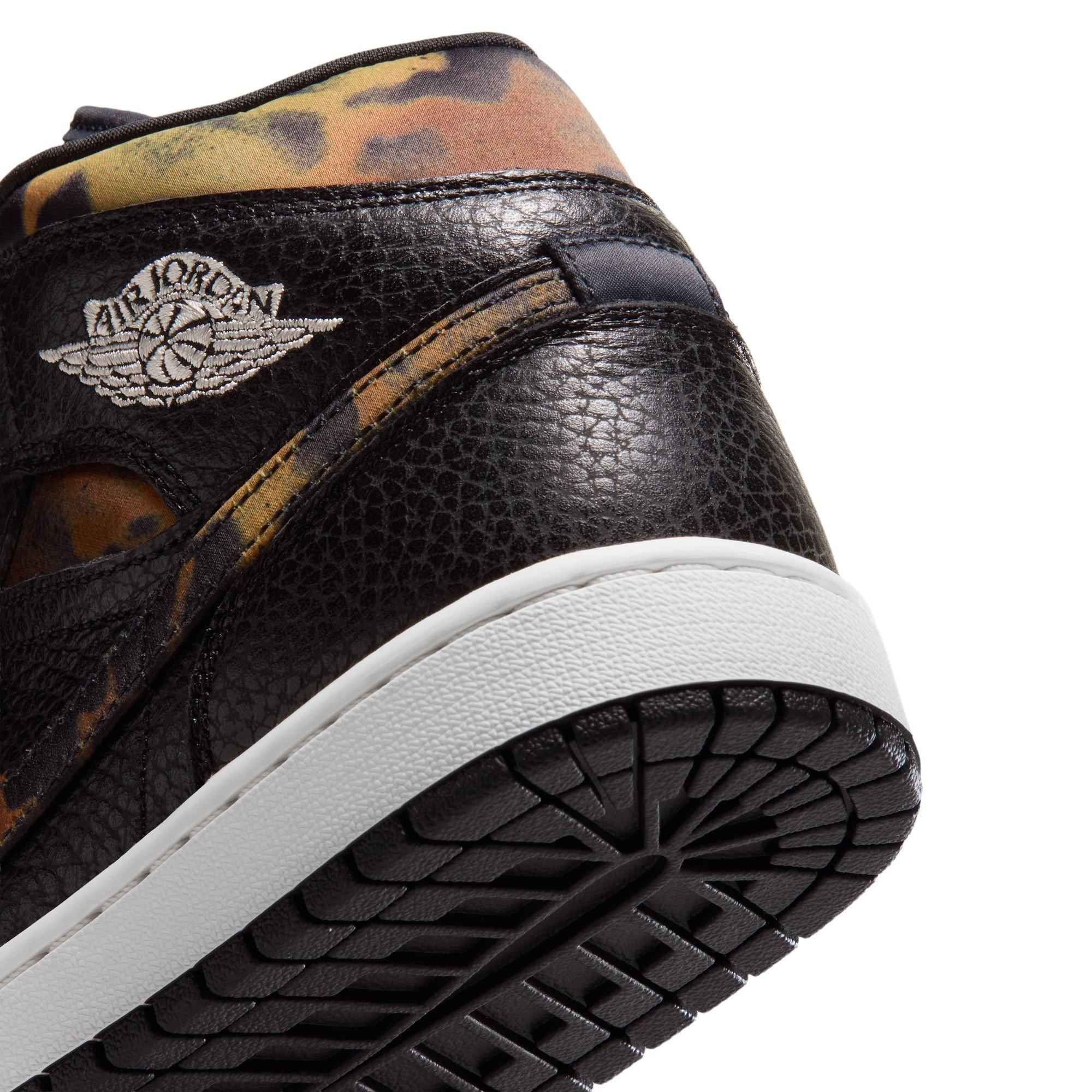 Jordan 1 Mid SE "Black/Chalk/Velvet Brown" Women's Shoe - BLACK/BROWN