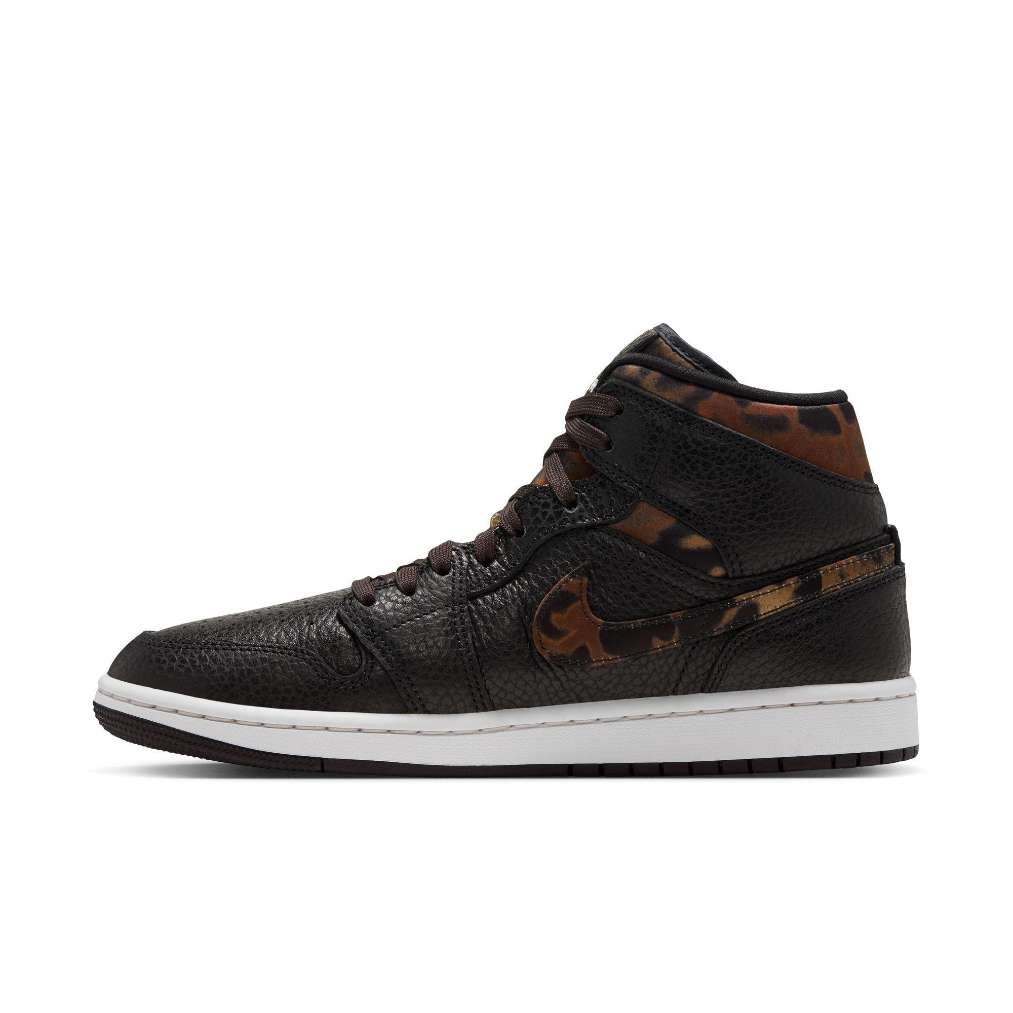 Jordan 1 Mid SE "Black/Chalk/Velvet Brown" Women's Shoe - BLACK/BROWN