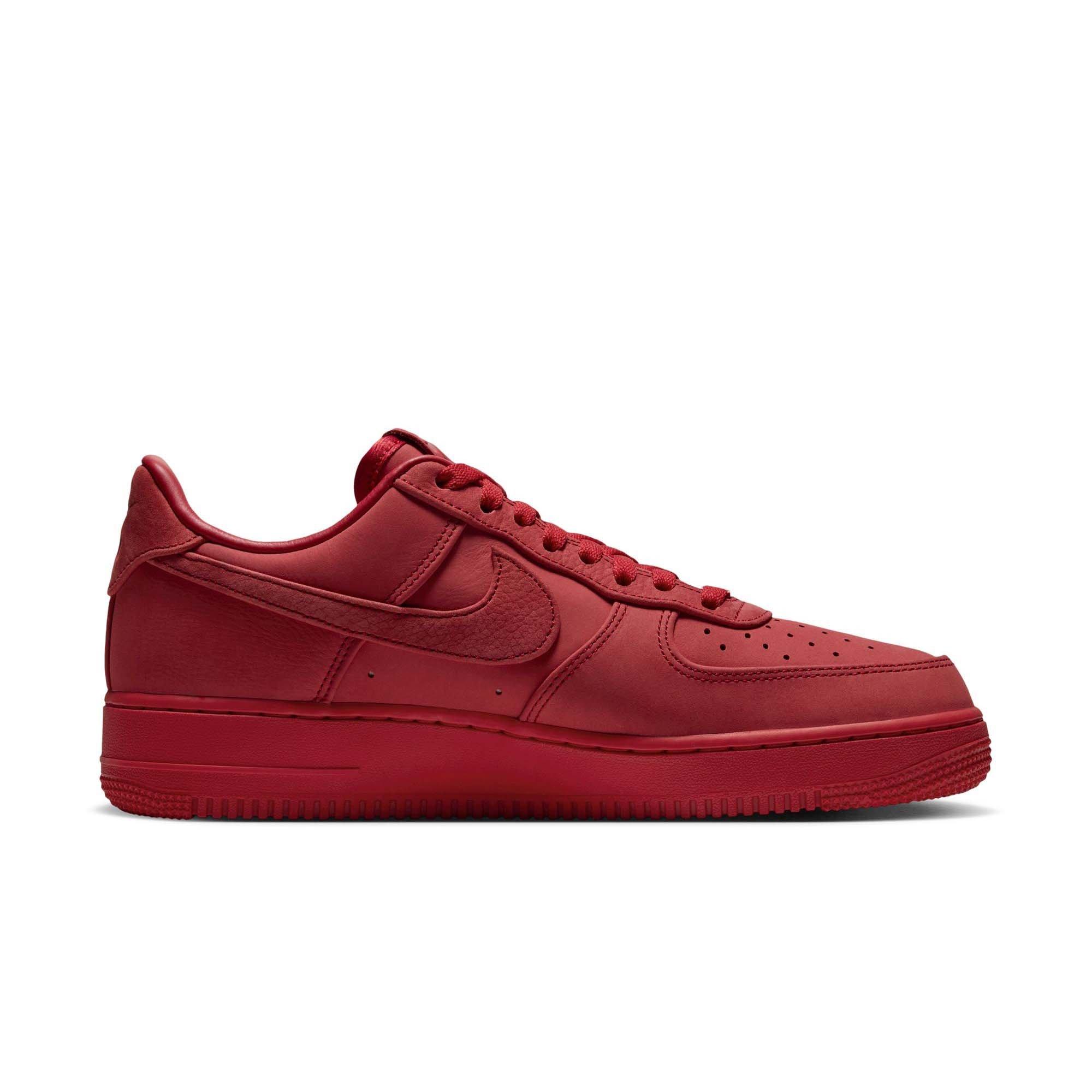 Nike Air Force 1 "University of Georgia" Men's Shoe - UNIVERSITY RED