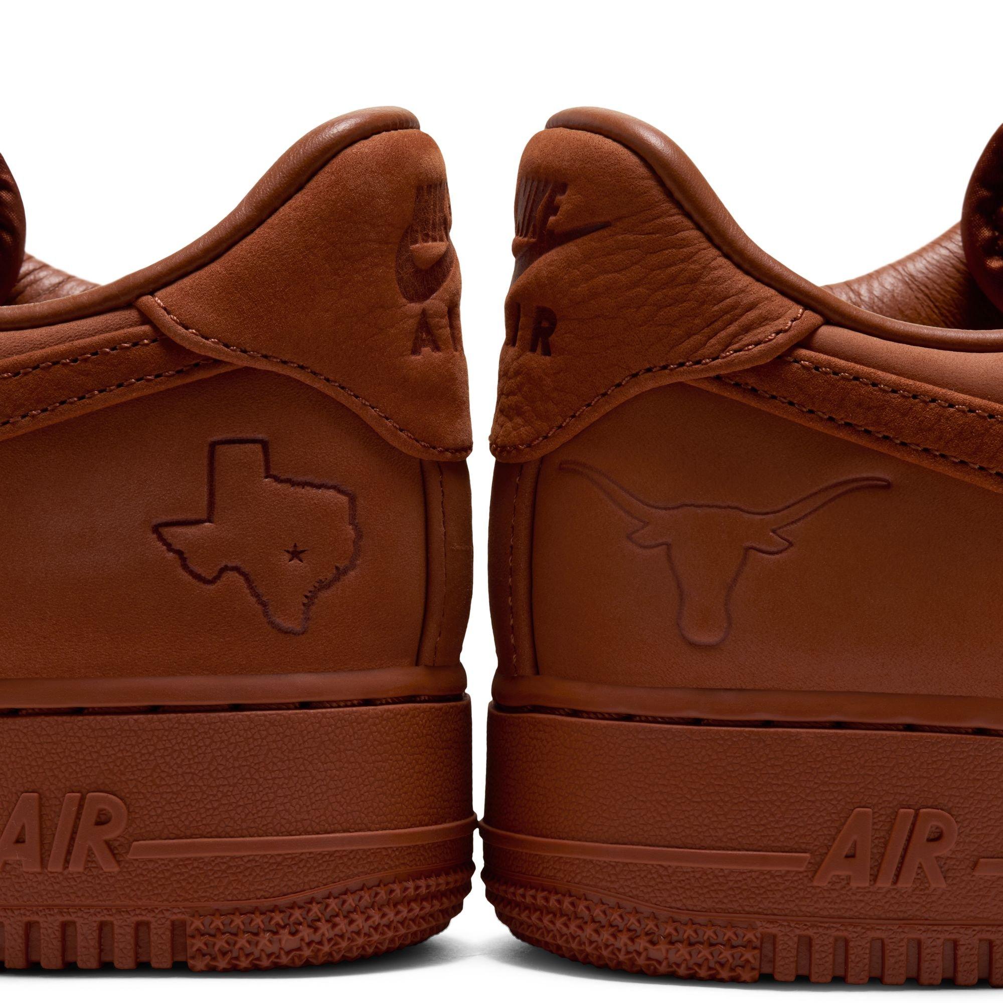 Nike Air Force 1 "University of Texas" Men's Shoe - DESERT ORANGE