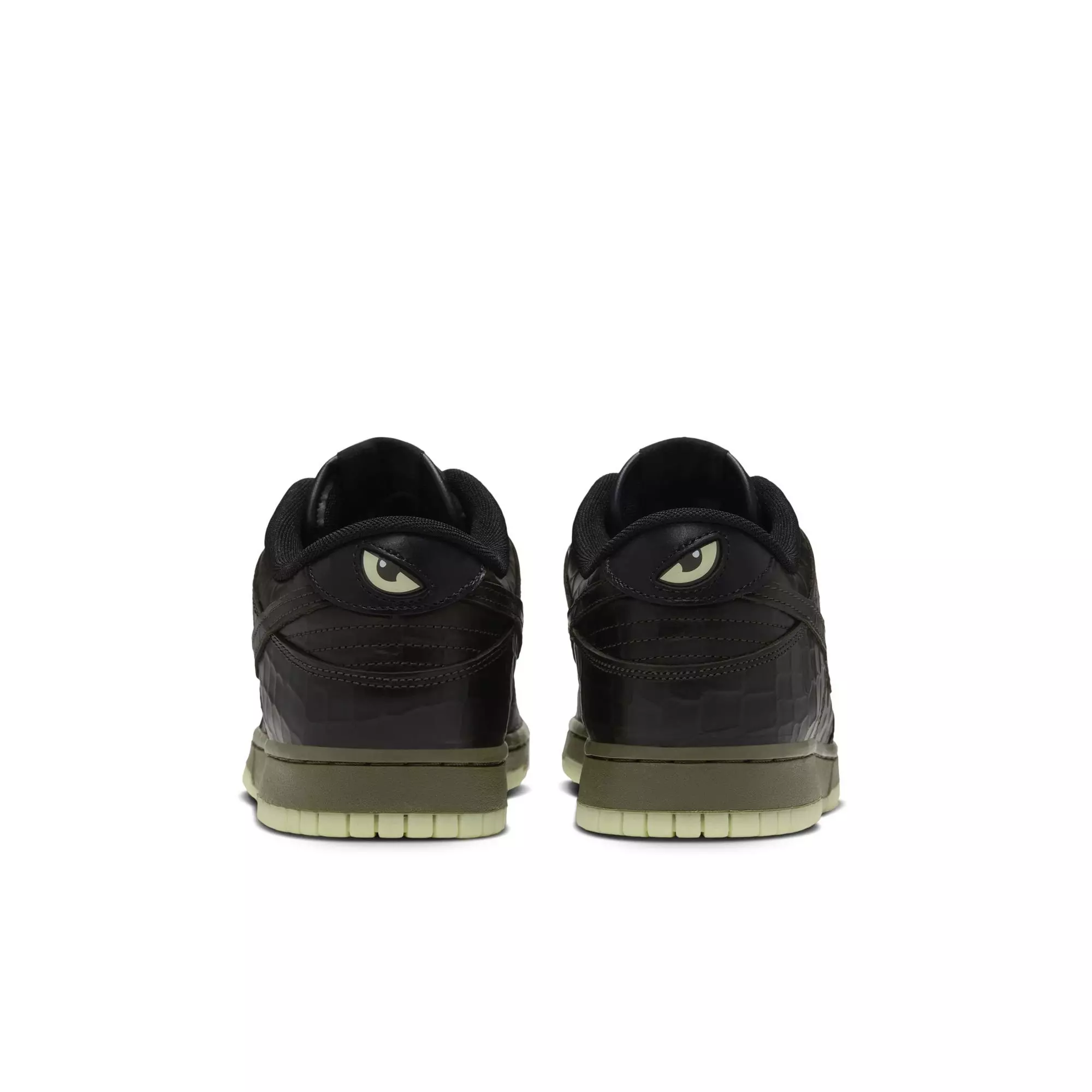 Nike Dunk Low Premium "Halloween" Men's Shoe - BOG GREEN/BLACK/LUMINOUS GREEN