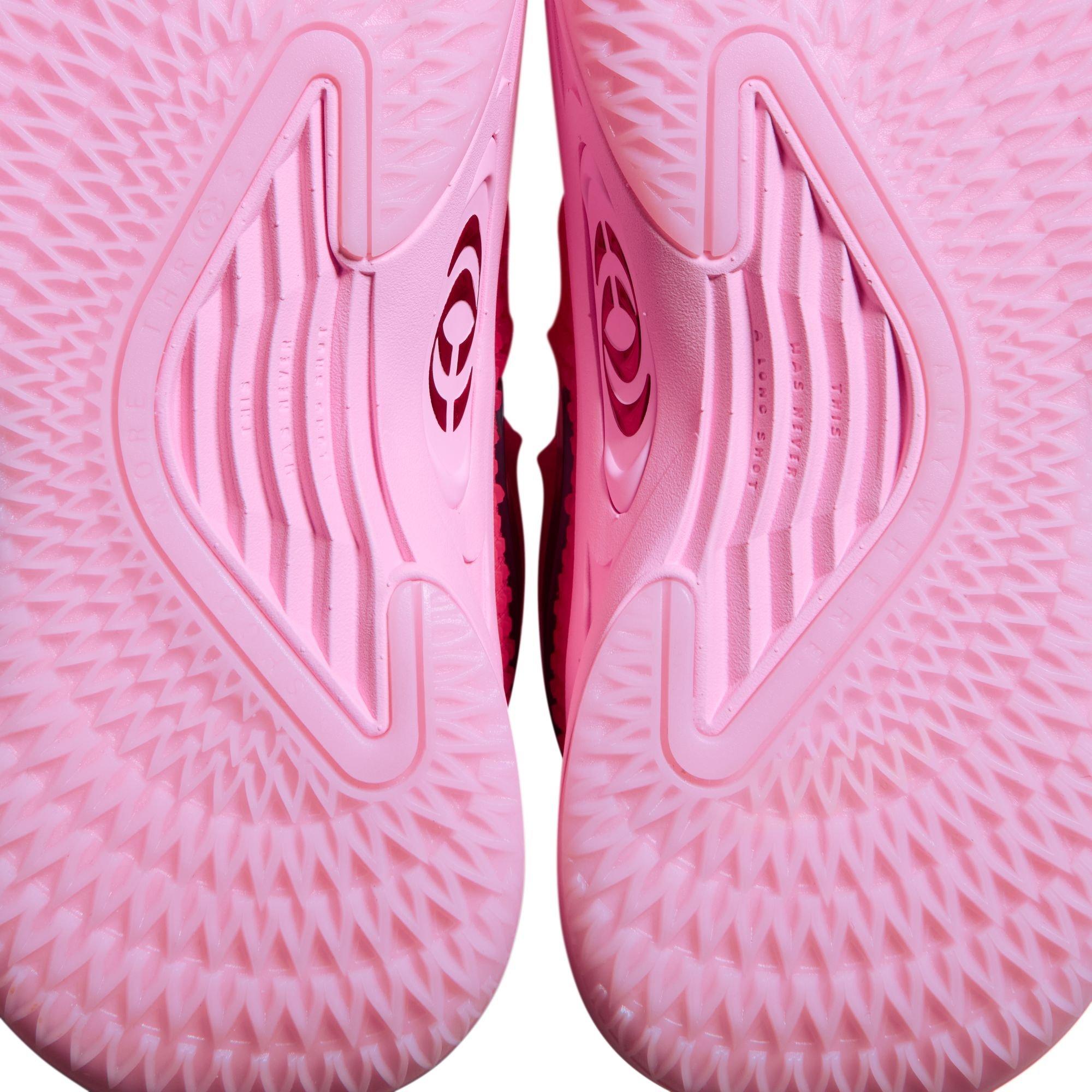 Nike Caitlin 1 "Midnight Fever" Basketball Shoe - HOT PUNCH/NEO PINK