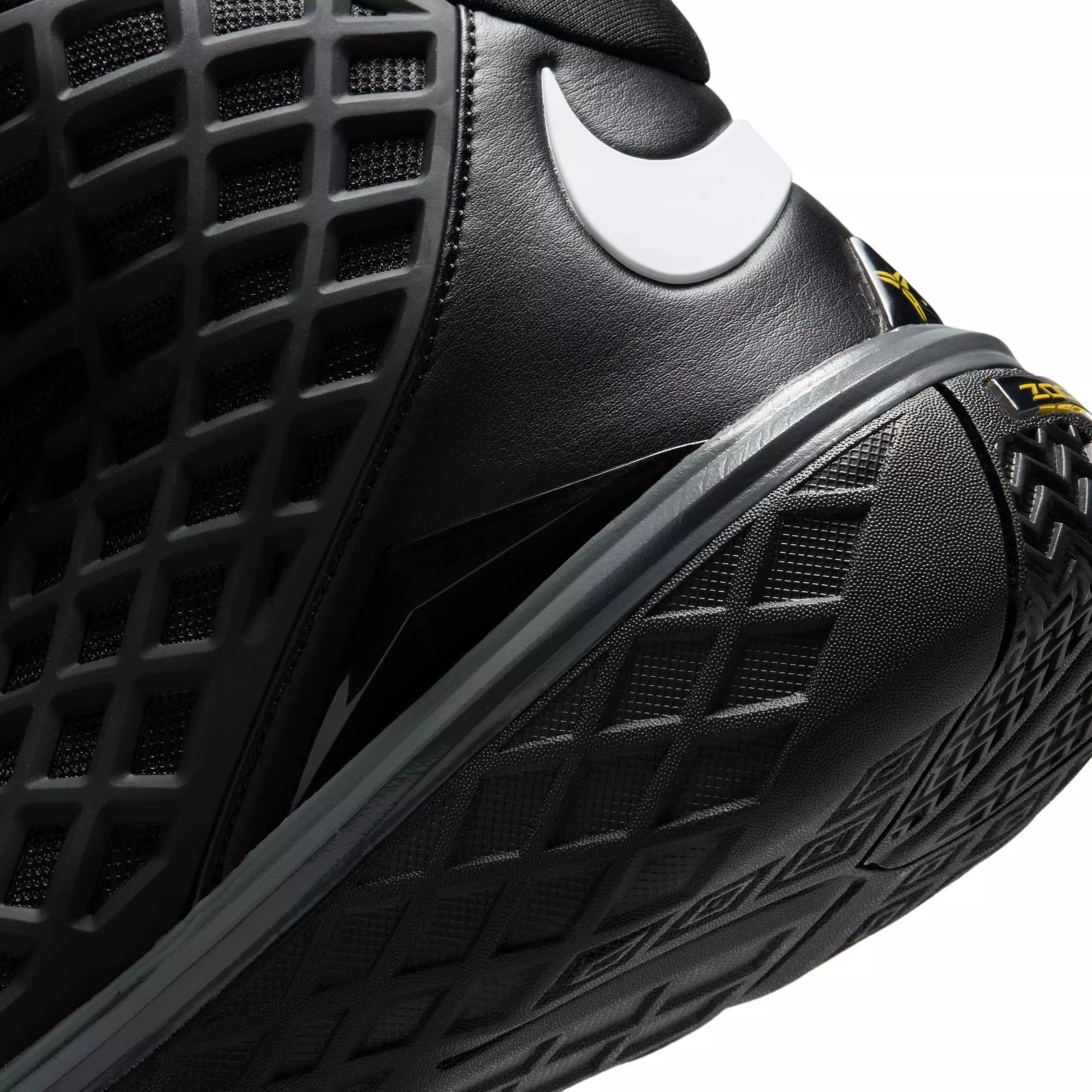 Kobe III Low Protro "Orca" Men's Basketball Shoe - BLACK
