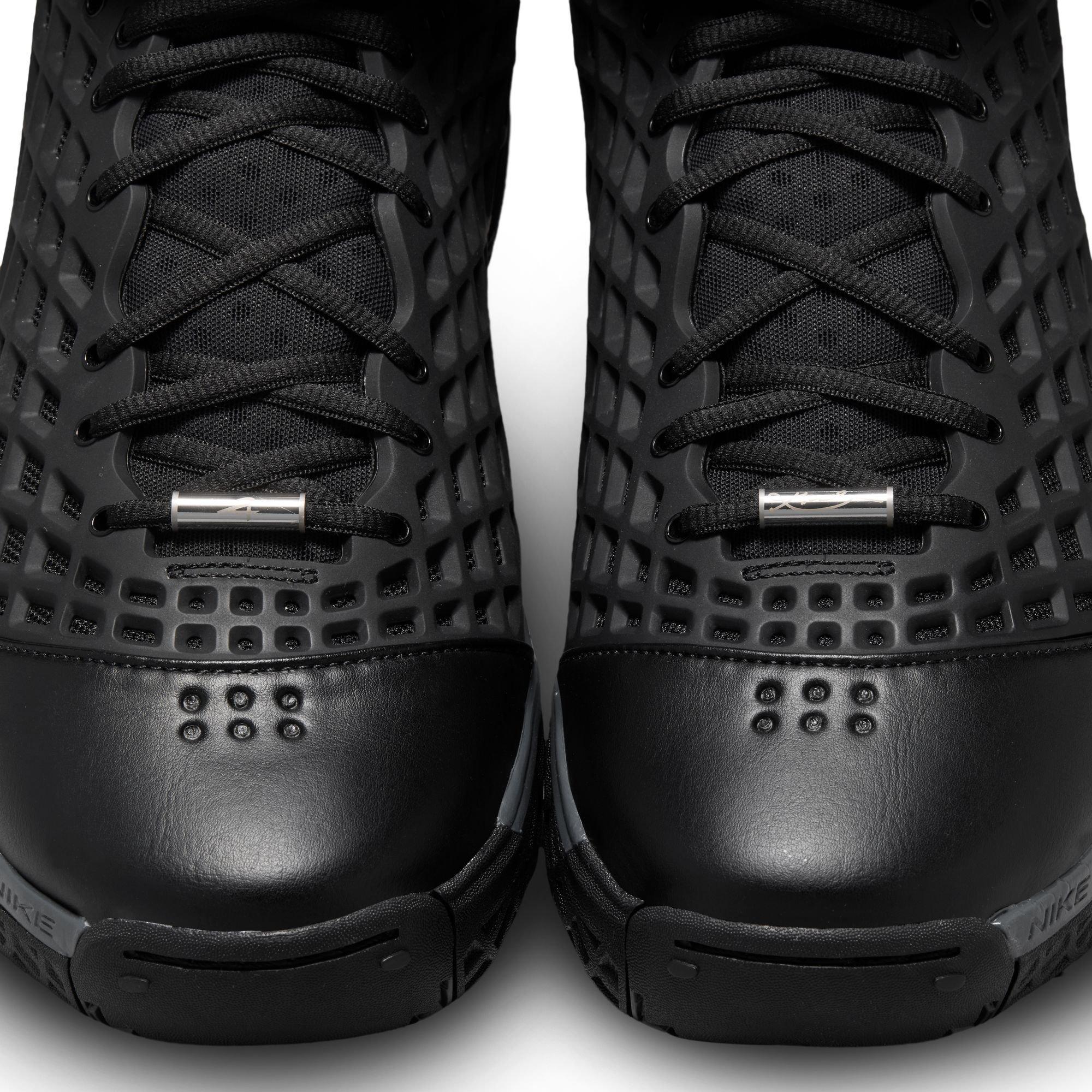 Kobe III Low Protro "Orca" Men's Basketball Shoe - BLACK