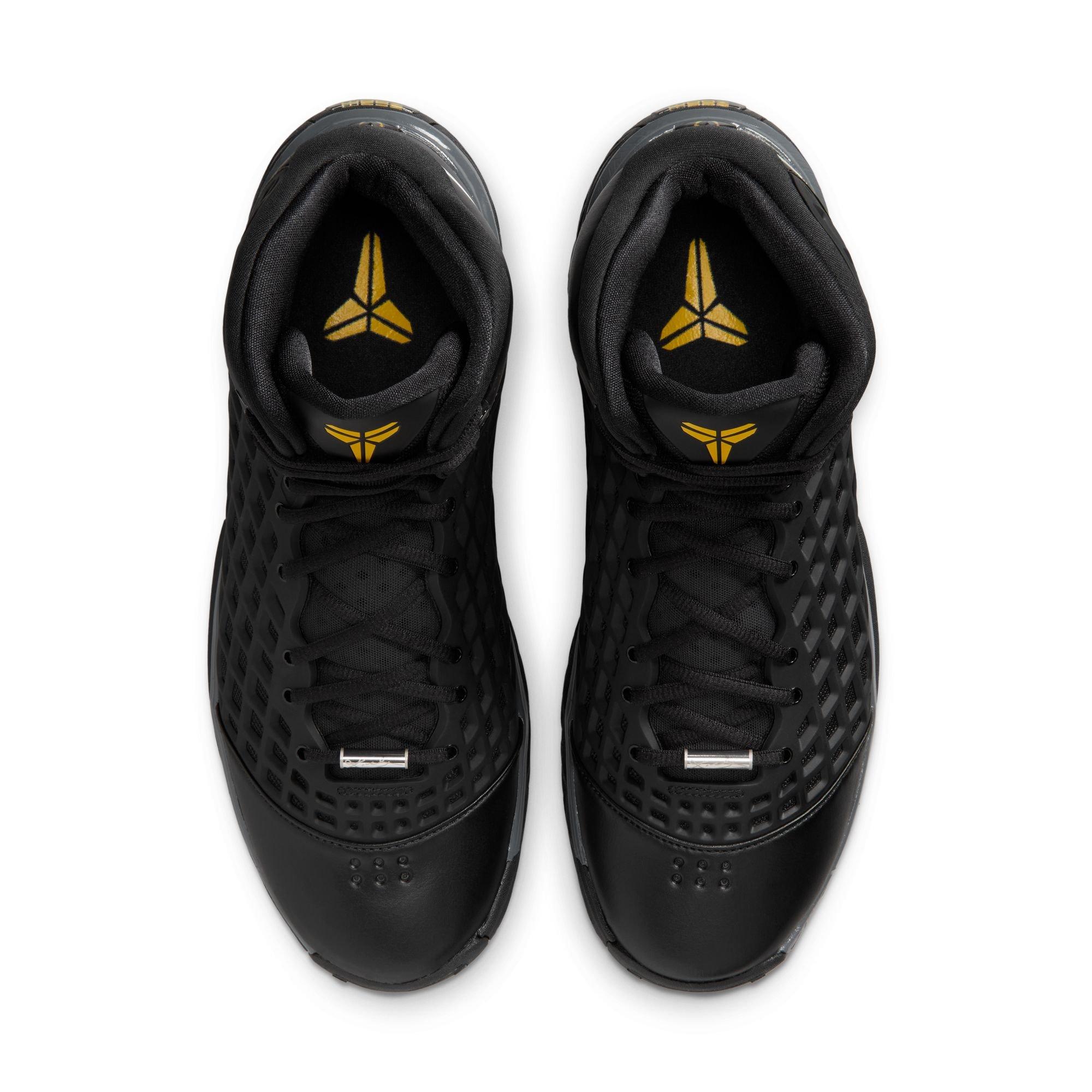 Kobe III Low Protro "Orca" Men's Basketball Shoe - BLACK