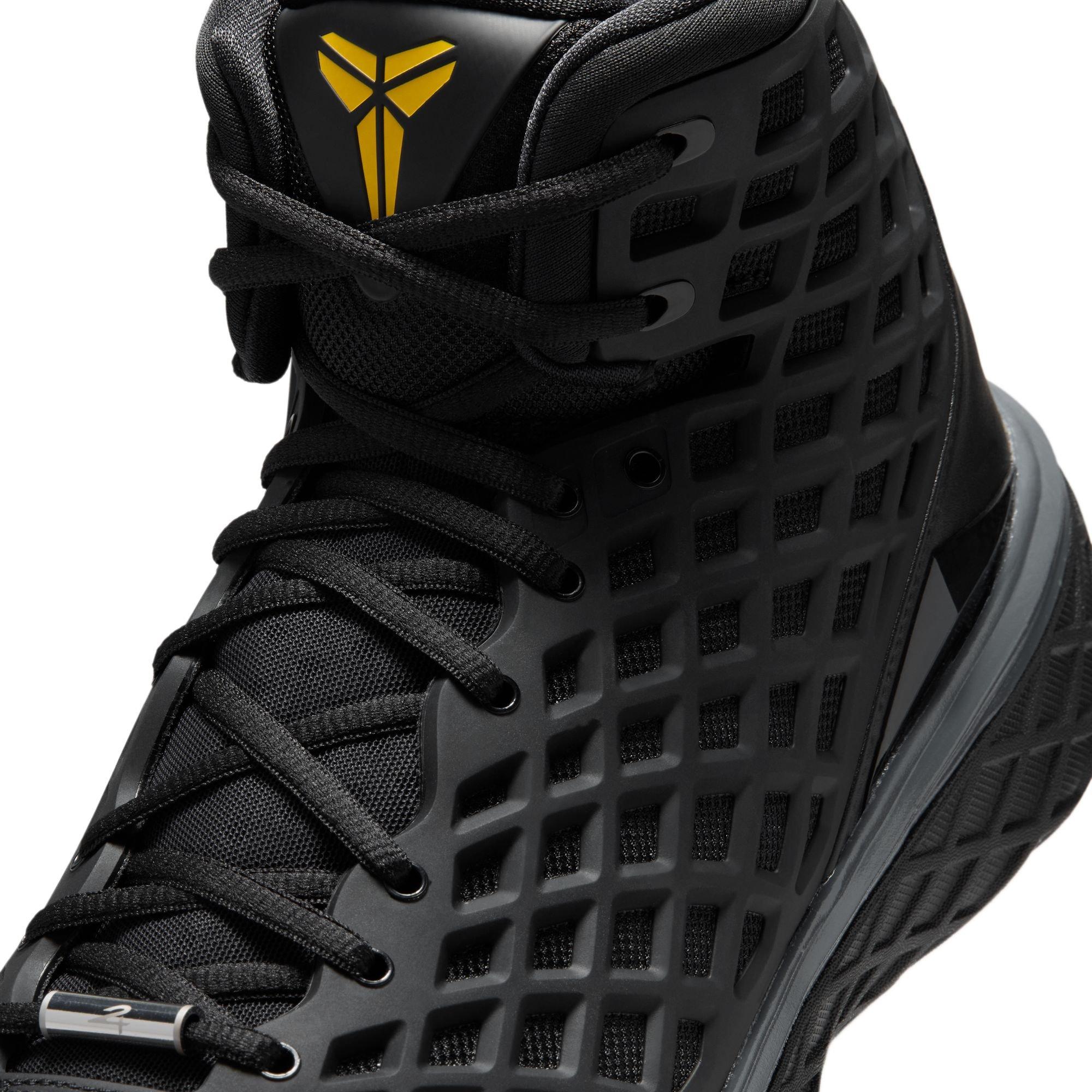 Kobe III Low Protro "Orca" Men's Basketball Shoe - BLACK