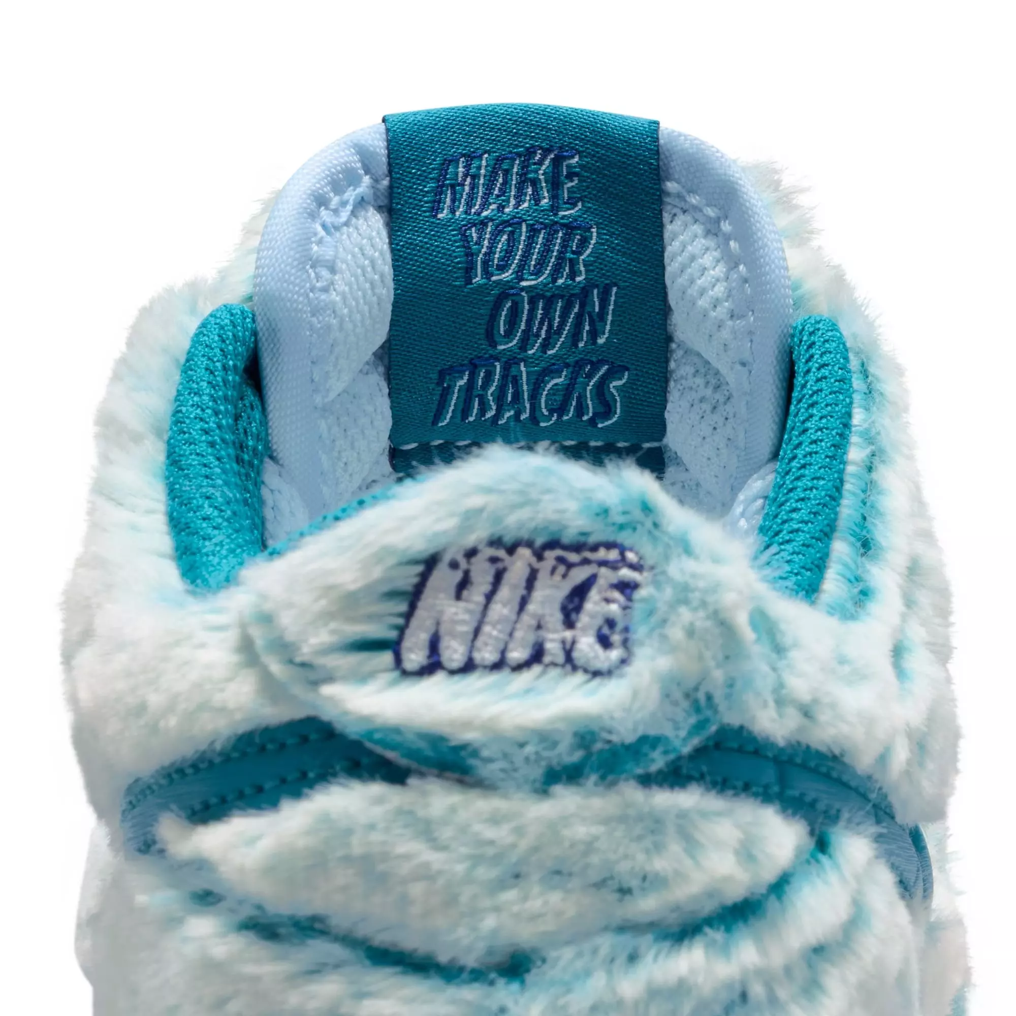 Nike Dunk Low "Celestine Blue/Green Abyss/White" Preschool Girls' Shoe - BLUE
