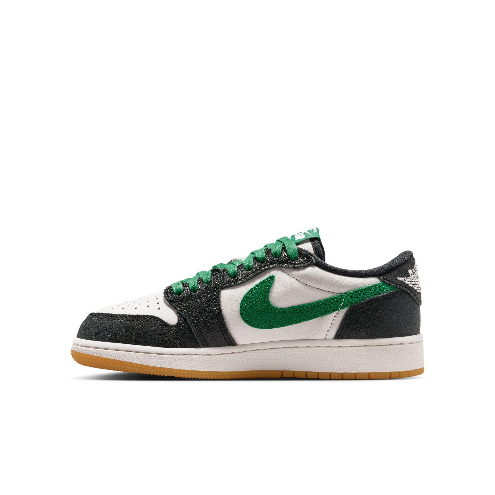 Jordan 1 Retro Low OG "Pine Green" Grade School Kids' Shoe - PHANTOM/PINE GREEN/BLACK Thumbnail View 9