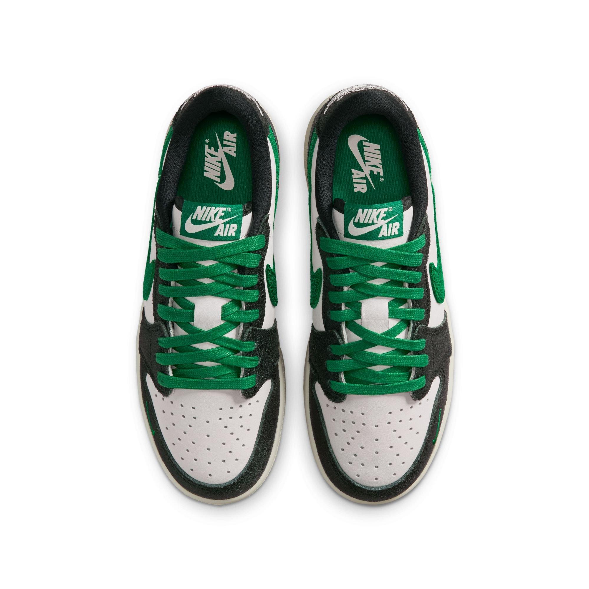 Jordan 1 Retro Low OG "Pine Green" Grade School Kids' Shoe - PHANTOM/PINE GREEN/BLACK Thumbnail View 11