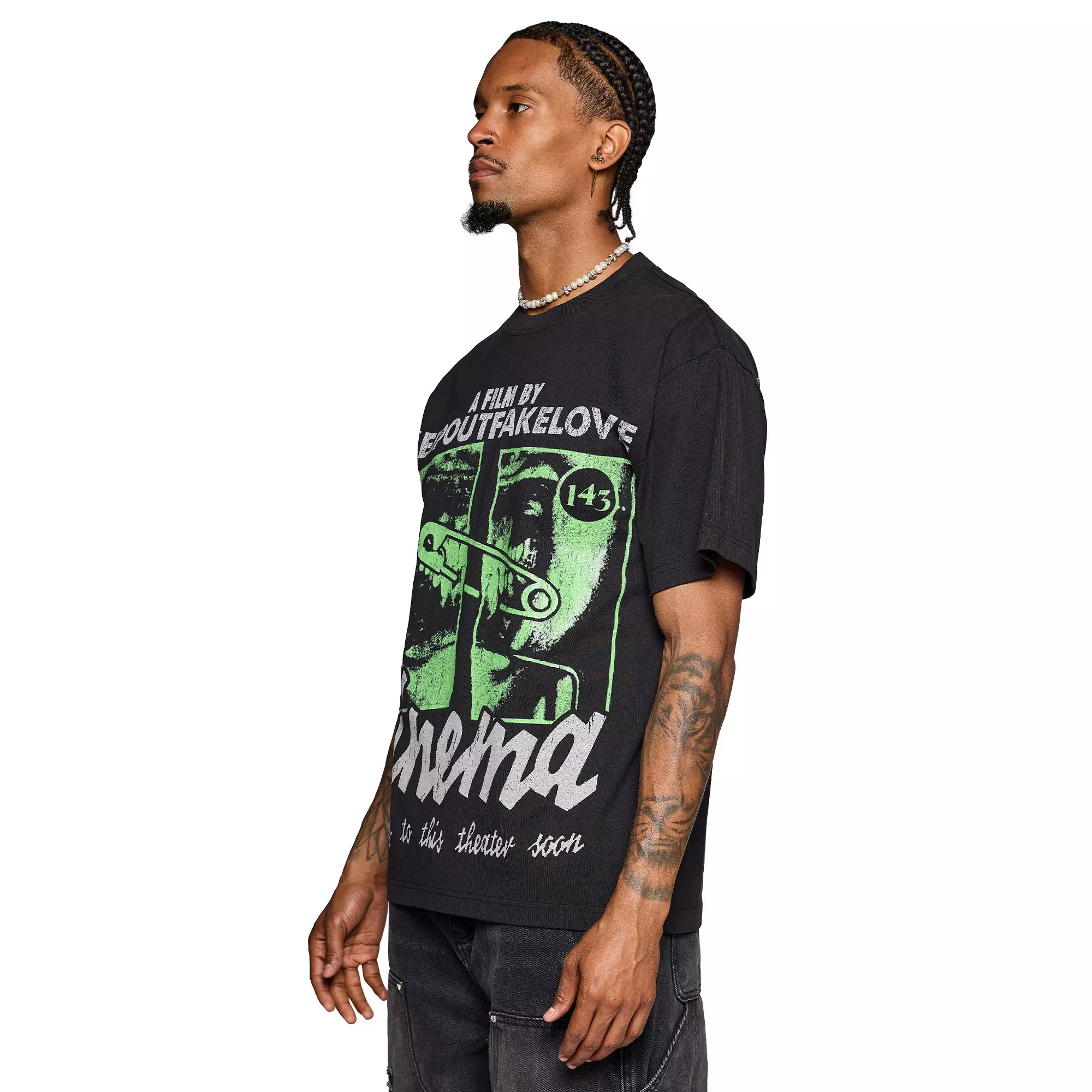 KEEPOUTFAKELOVE Men's Cinema Tee - BLACK