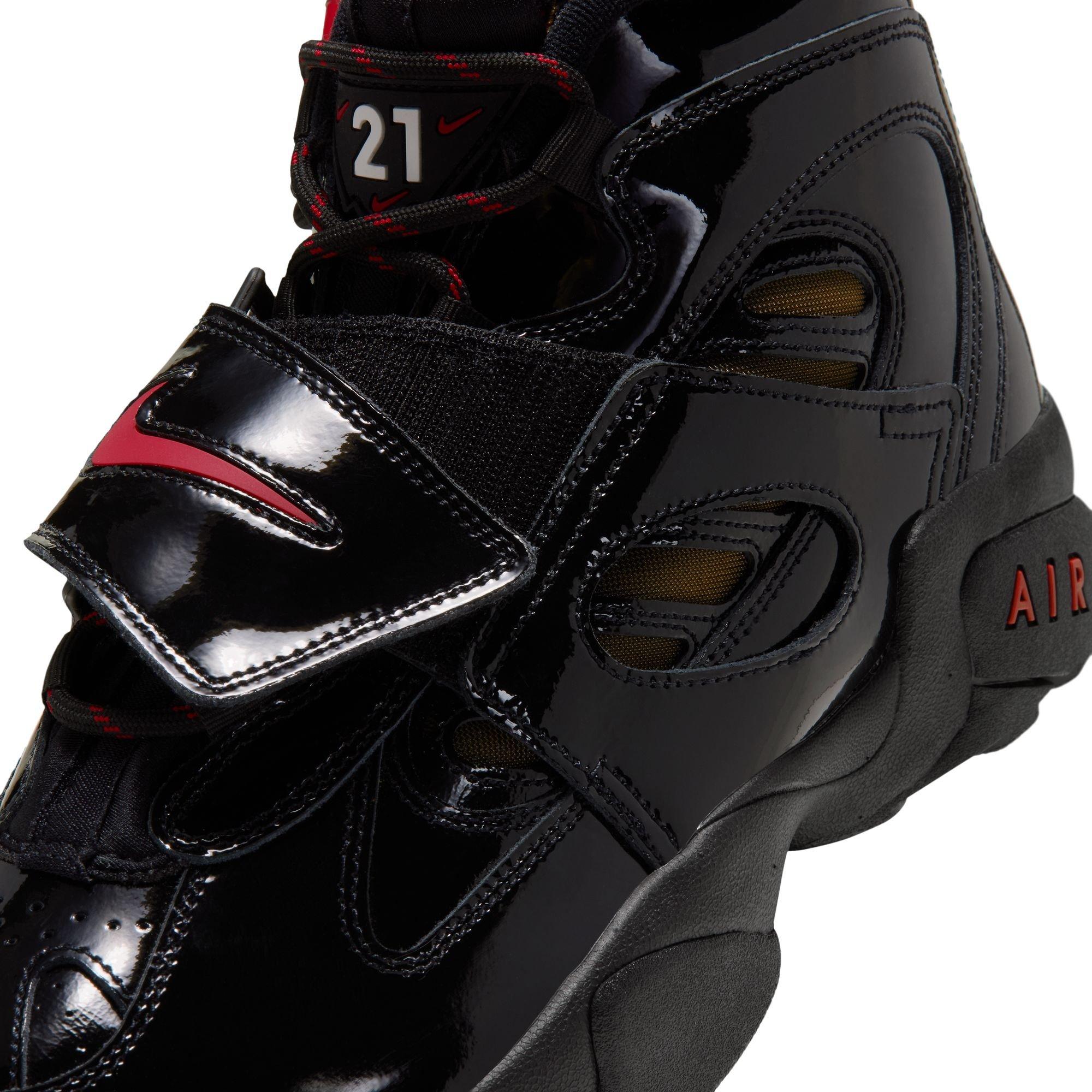 Nike Air Diamond Turf II "Cincy" Men's Shoe - BLACK/GYM RED/METALLIC GOLD