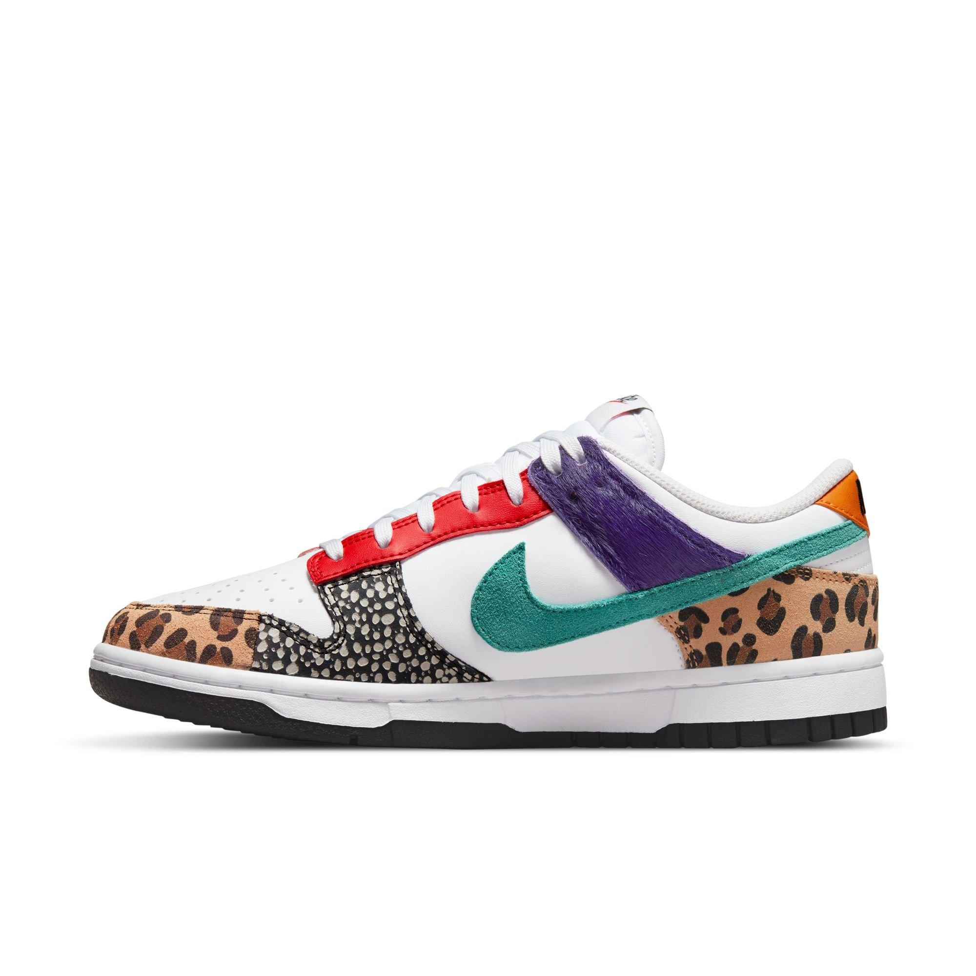 Nike Dunk Low SE "White/Light Curry/Washed Teal" Women's Shoe - WHITE/BLUE/YELLOW