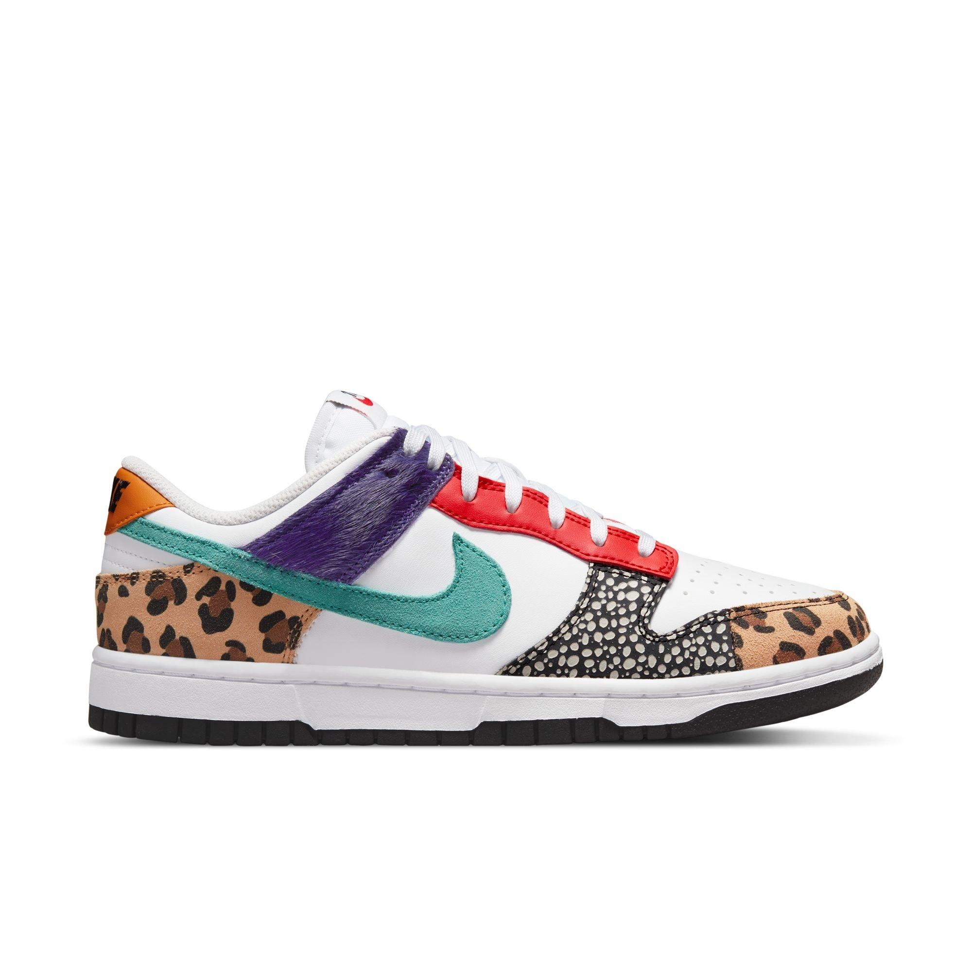Nike Dunk Low SE "White/Light Curry/Washed Teal" Women's Shoe - WHITE/BLUE/YELLOW