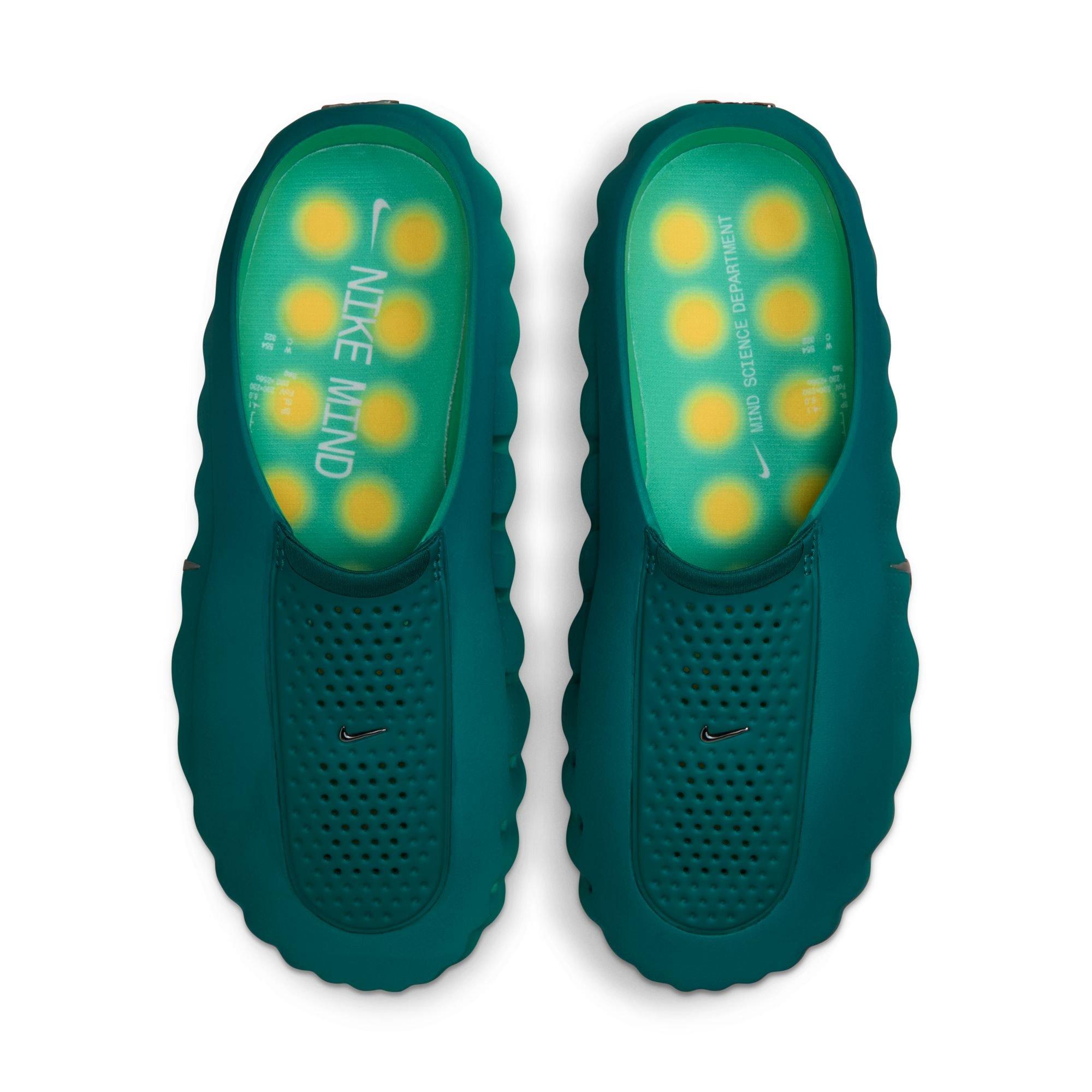 Nike Mind 001 
