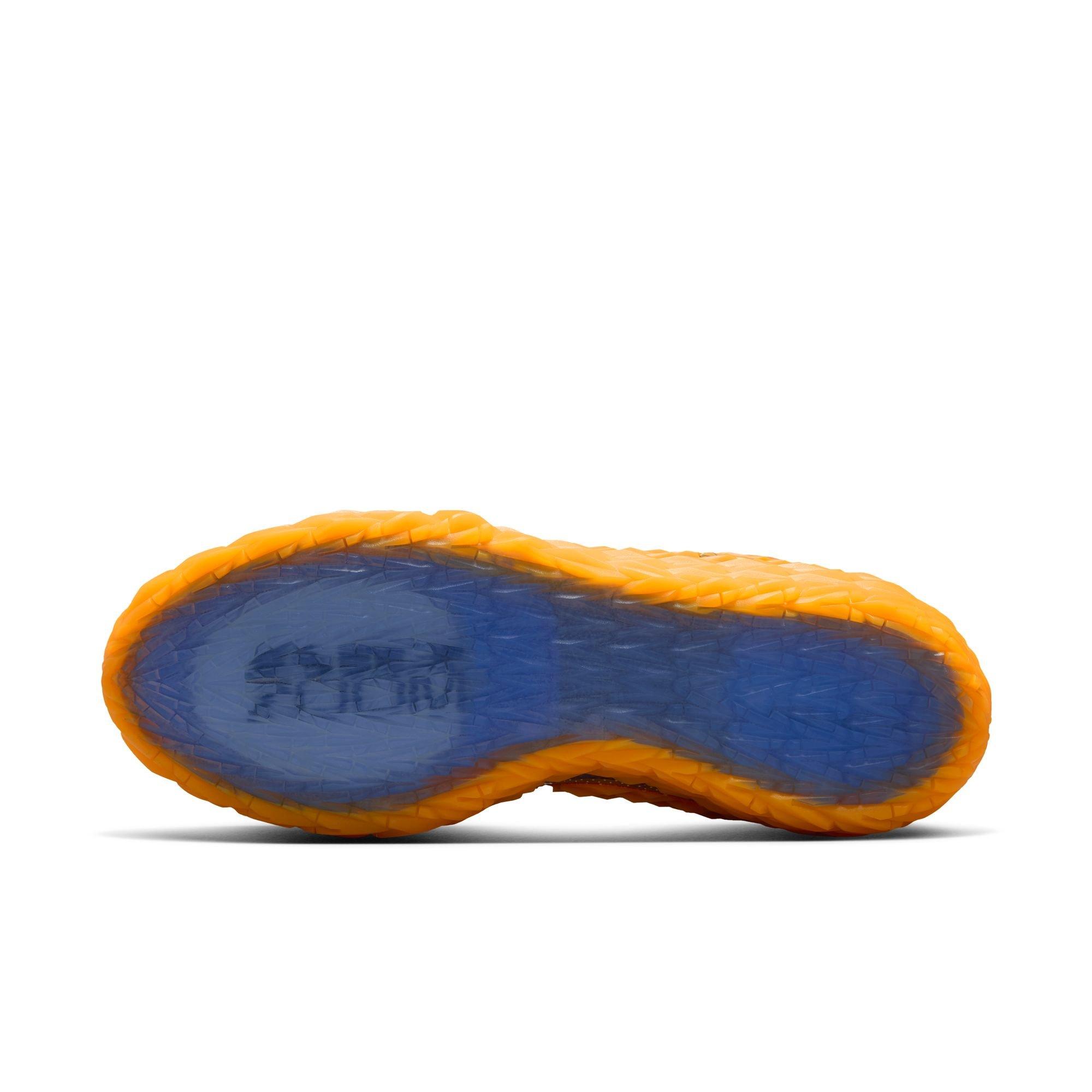 Nike S.T. Charge "Detroit Tough" Men's Basketball Shoe - BRIGHT CERAMIC/METALLIC GOLD Thumbnail View 9