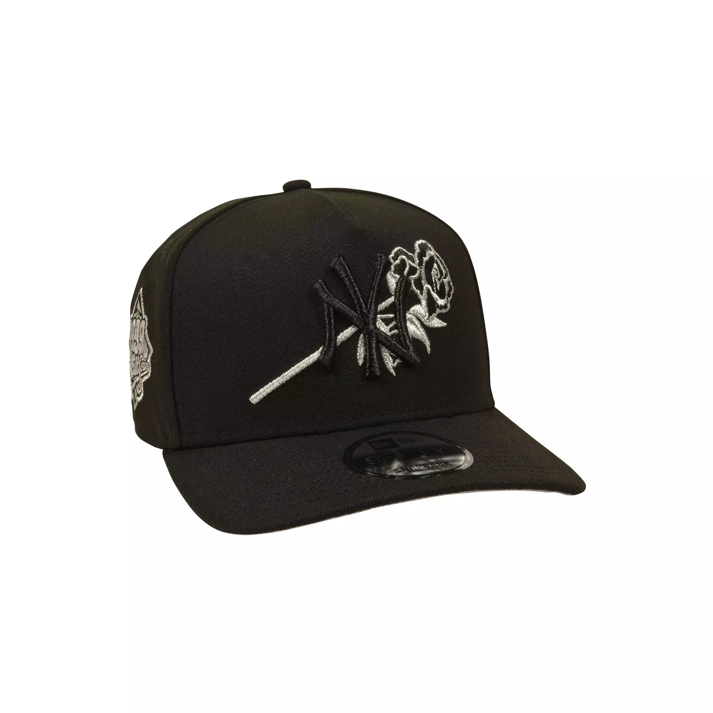 New Era New York Yankees 9FIFTY A-Frame Rose Snapback Hat - Black/Silver - BLACK/SILVER