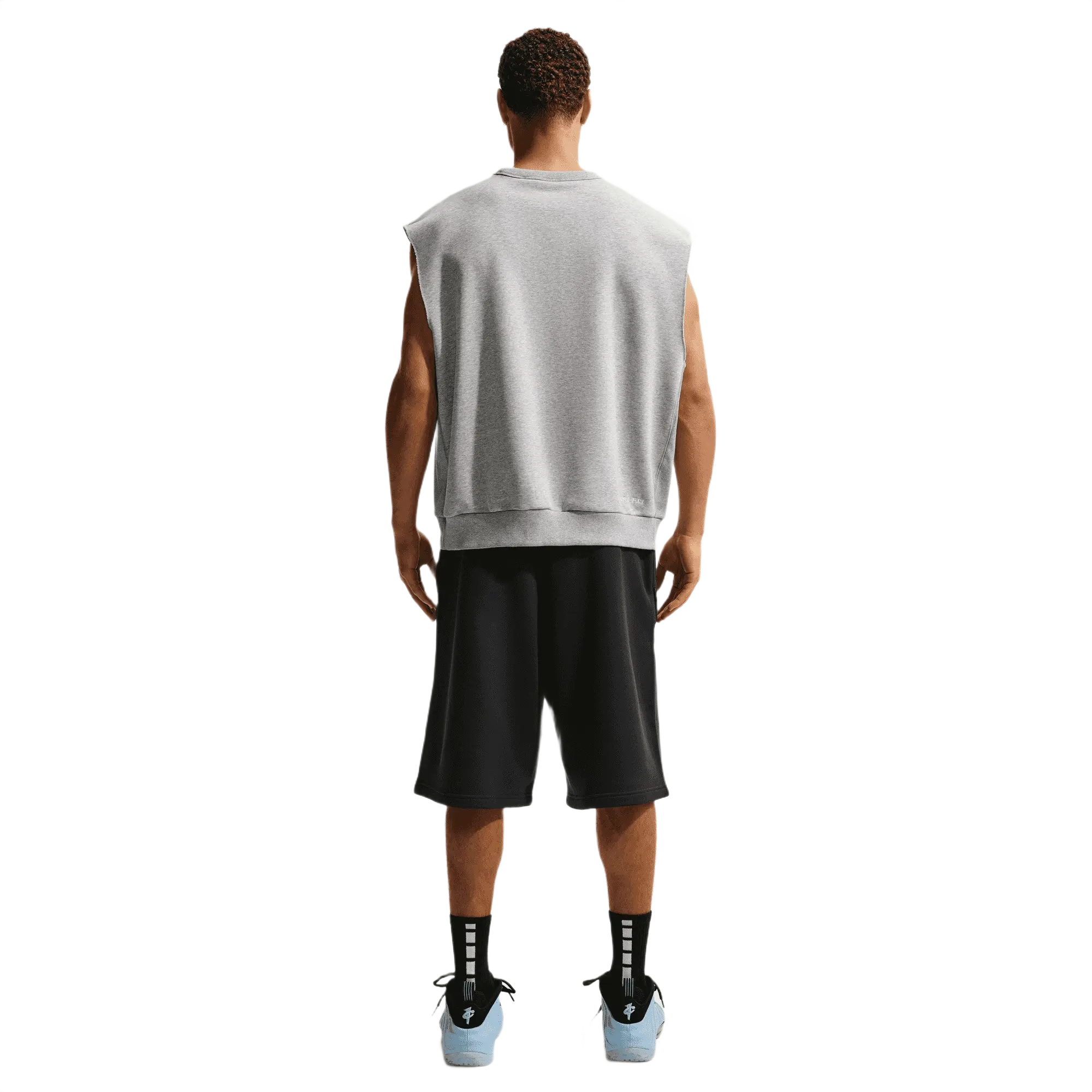 Nike Men's Standard Issue Therma-FIT 14" Fleece Basketball Shorts - BLACK