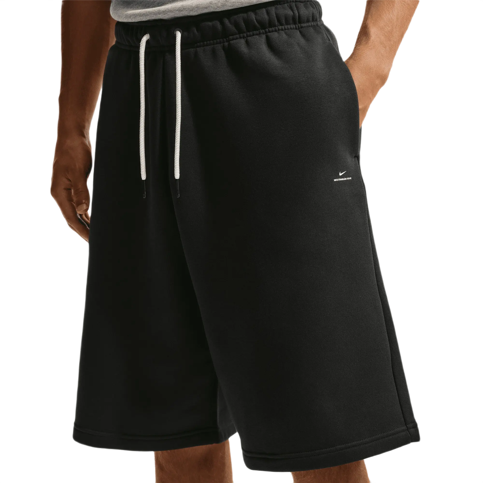 Nike Men's Standard Issue Therma-FIT 14" Fleece Basketball Shorts - BLACK