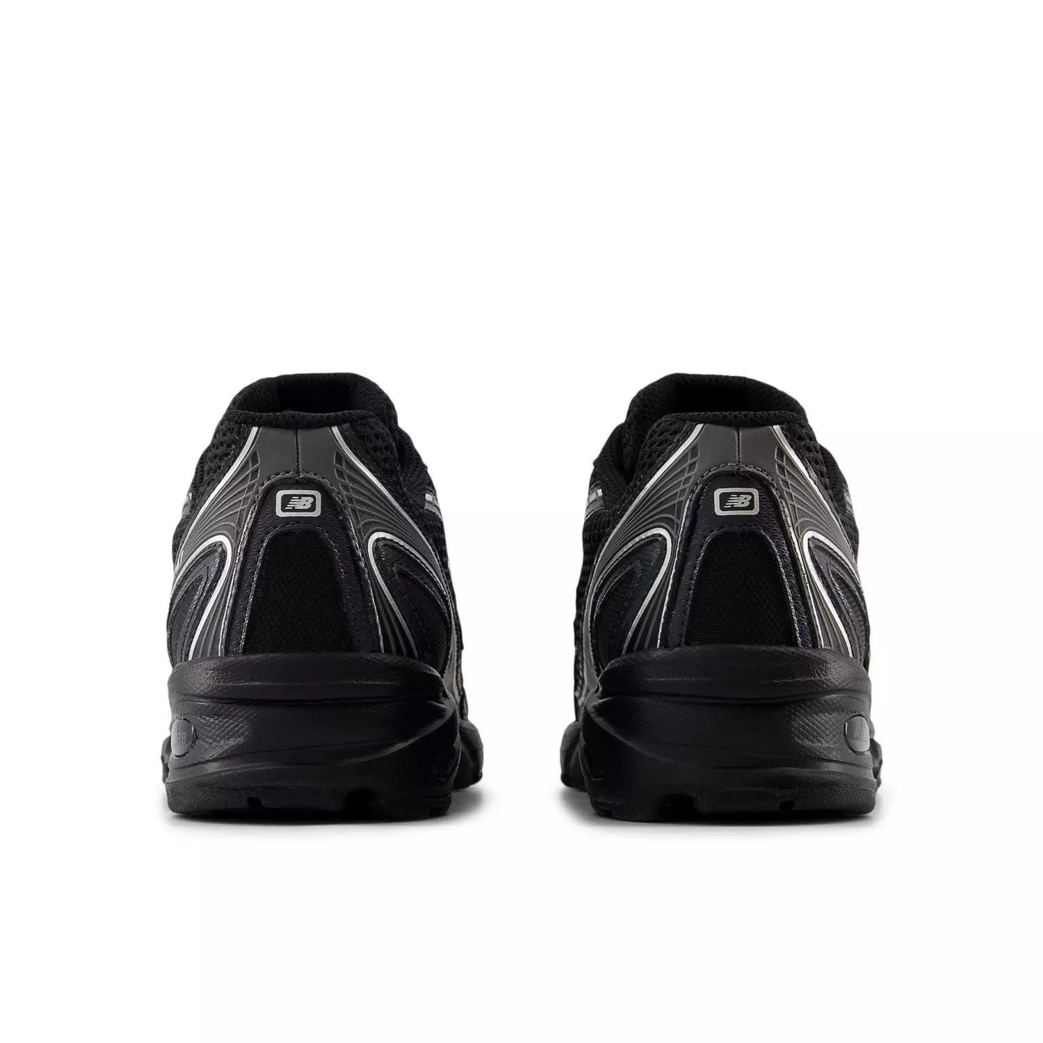 New Balance 740 "Black/Metallic Silver" Men's Shoe - BLACK/SILVER