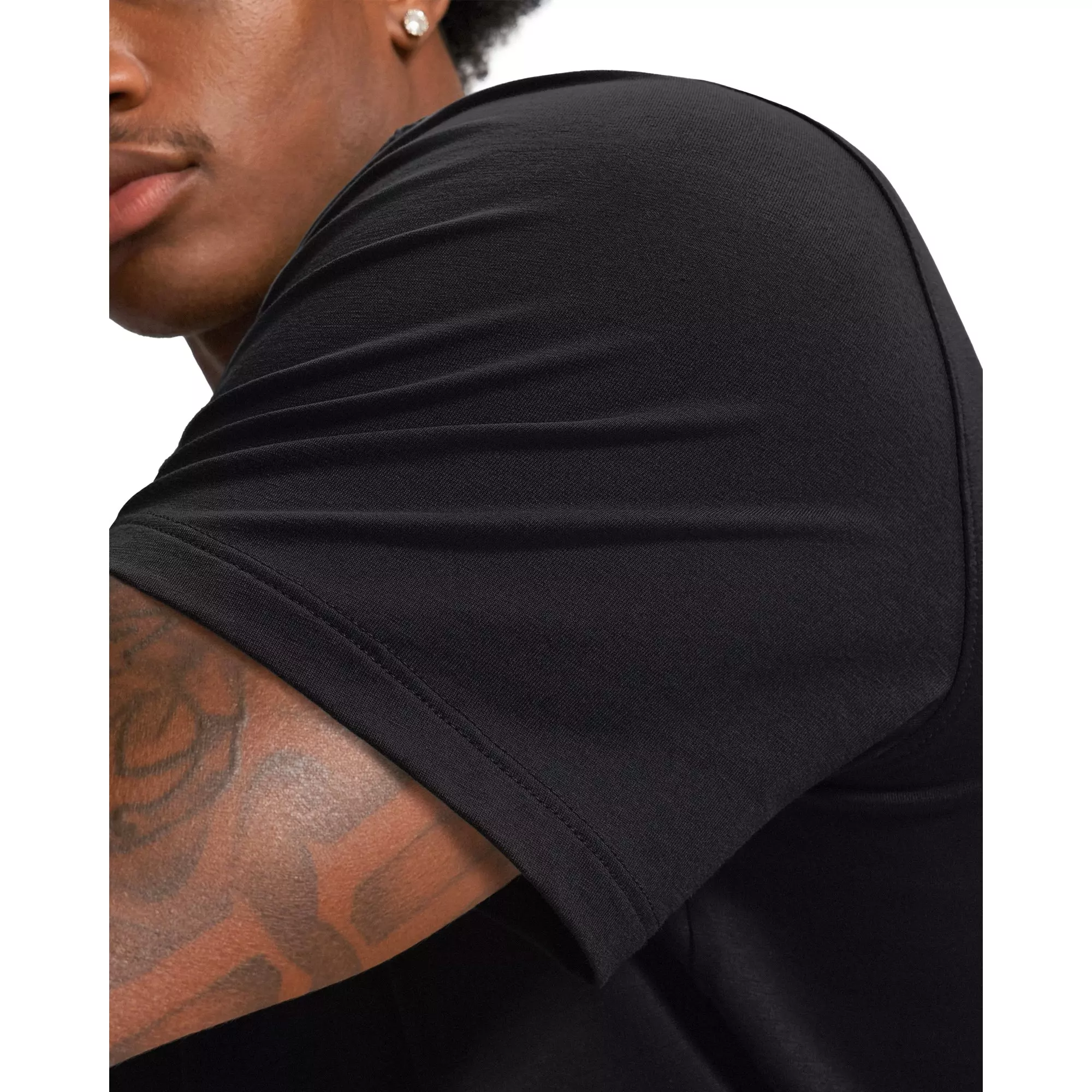 Under Armour Men's Bouncy Tee - Black - BLACK