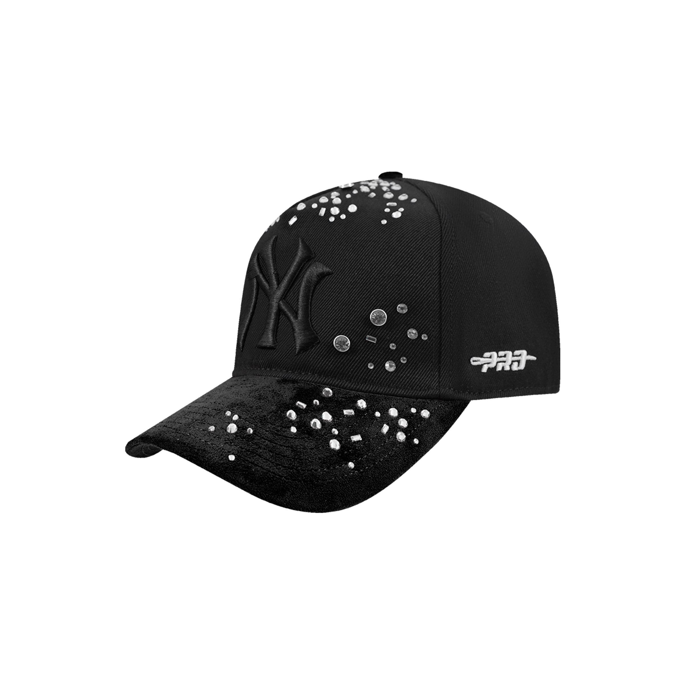 Pro Standard New York Yankees Iced Out Triple Black Snapback Hat - Black - BLACK