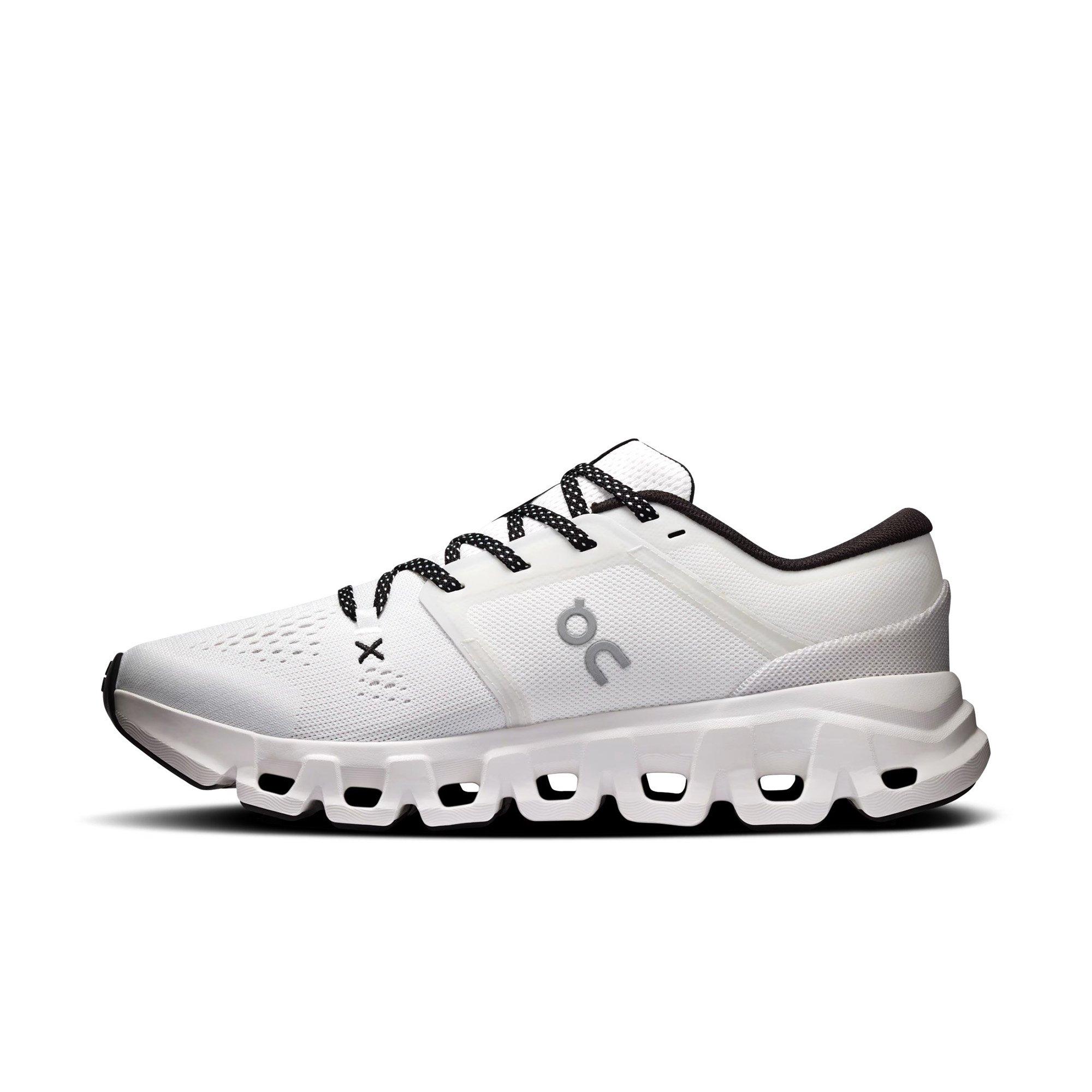 On Cloud X5 "White/Black" Women's Shoe - WHITE/BLACK
