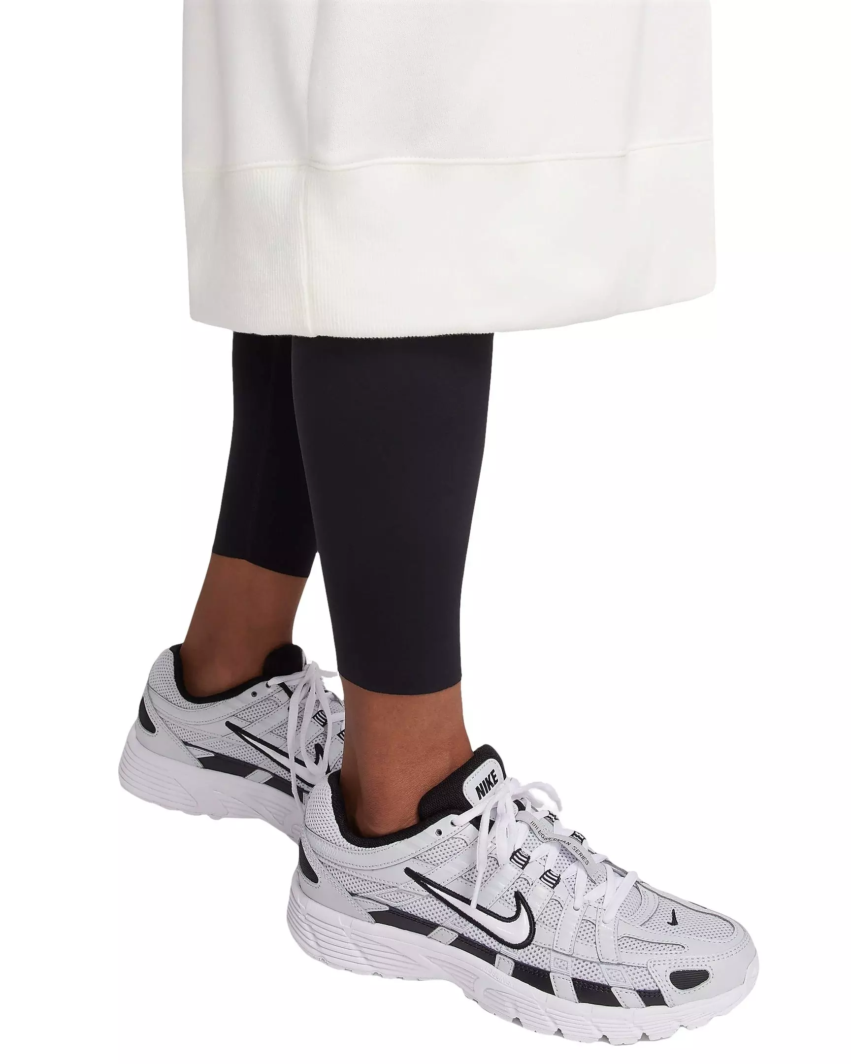 Nike Women's Sportswear Phoenix Fleece Oversized Long Full-Zip Jacket - WHITE