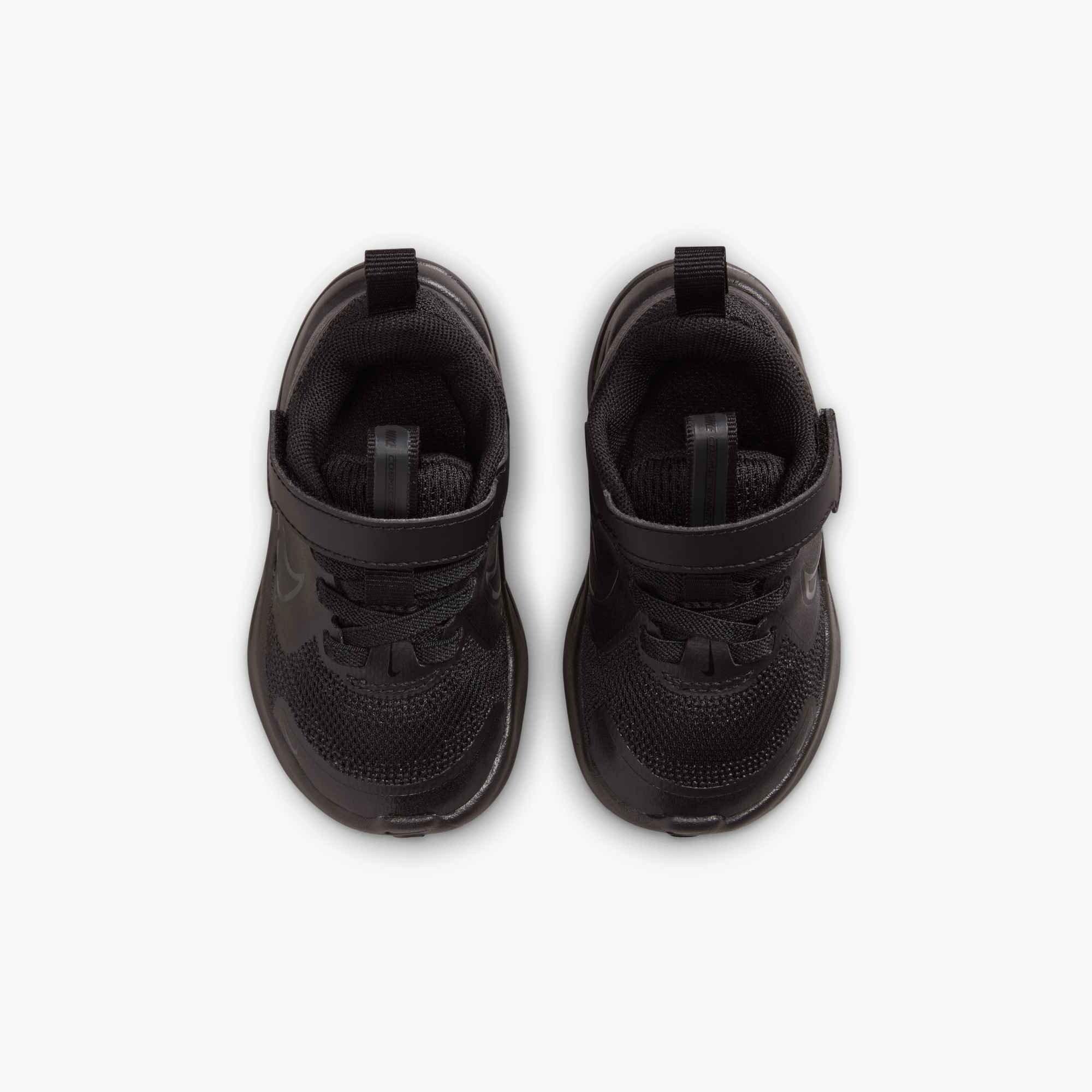 Nike Cosmic Runner "Black/Anthracite" Infant Boys' Running Shoe - BLACK/GREY Thumbnail View 3