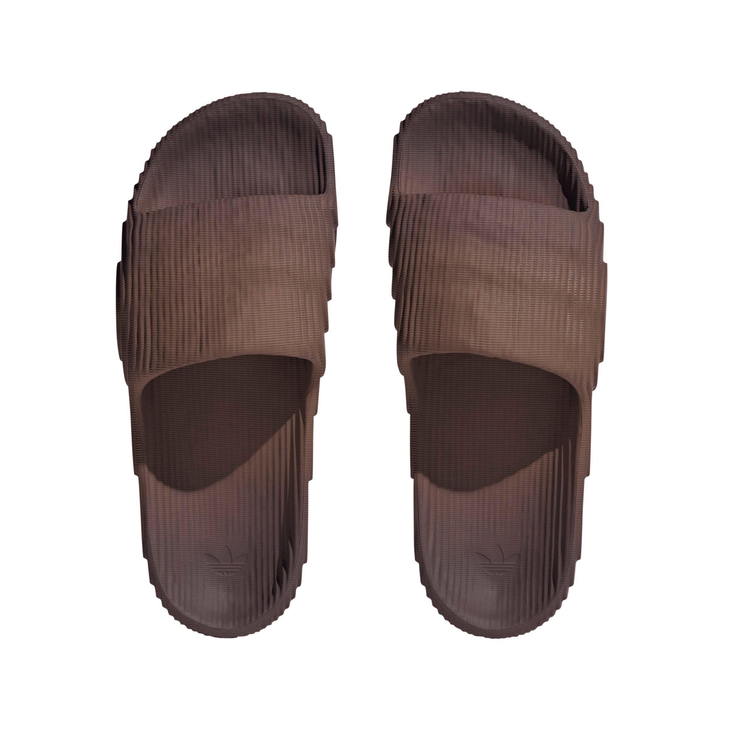 Adidas hot sale adilette brown