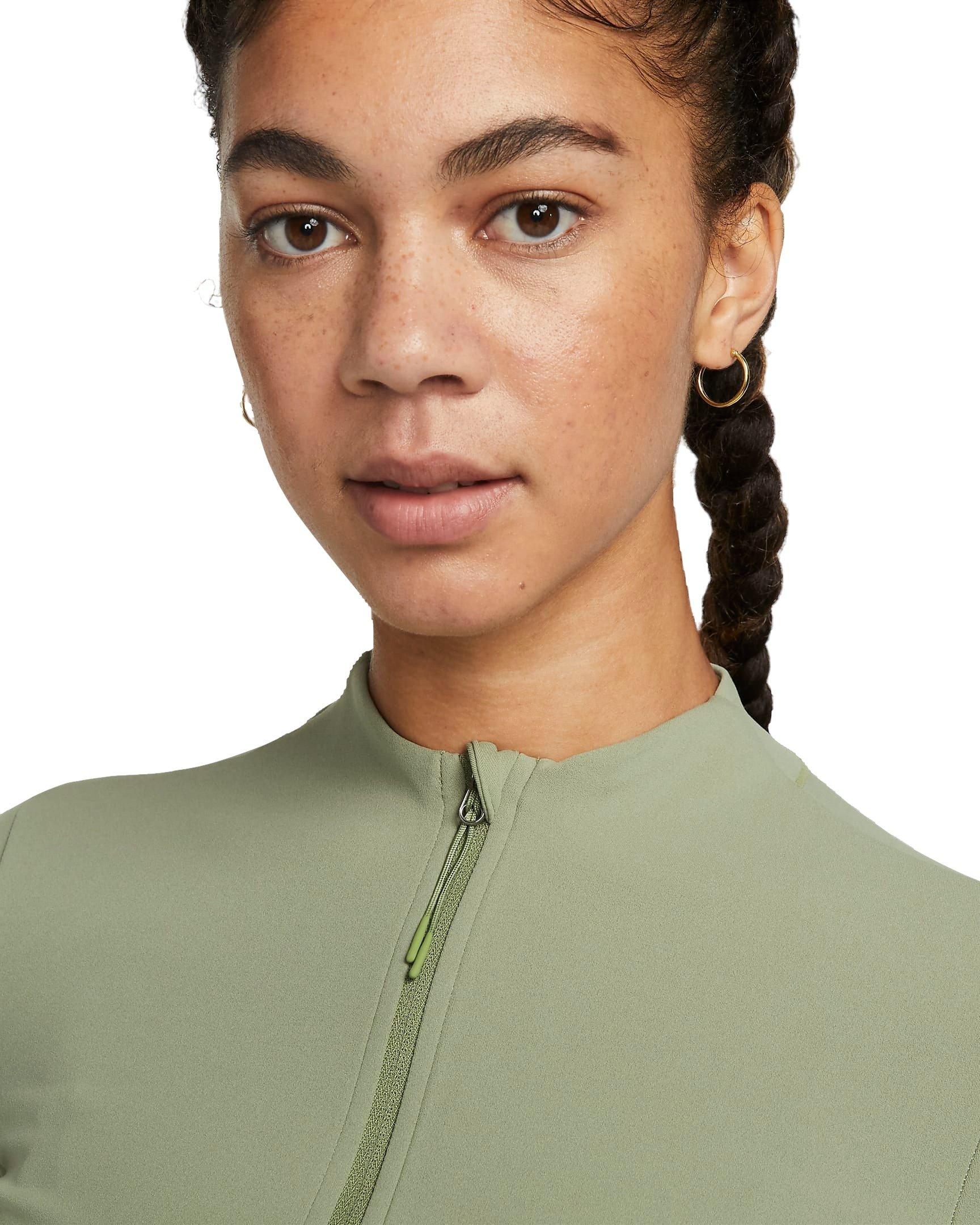 Nike Yoga Dri-FIT Luxe Women's Fitted Jacket