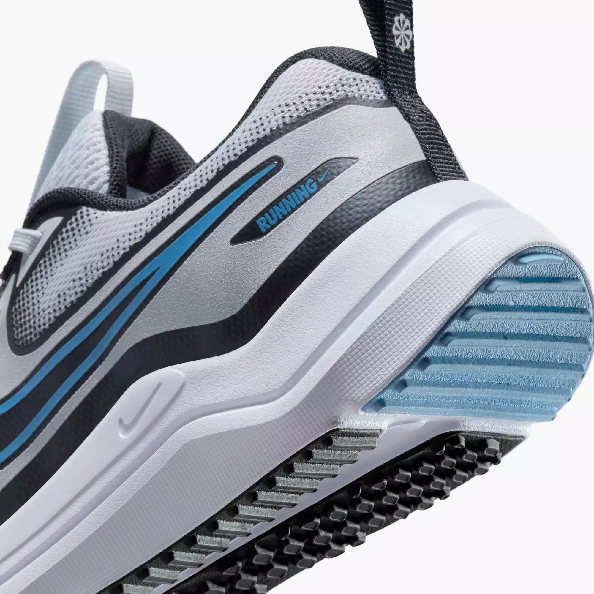 Nike Cosmic Runner "Pure Platinum/Black/White/Blue Beyond" Grade School Boys' Running Shoe - GREY/BLACK/WHITE/BLUE