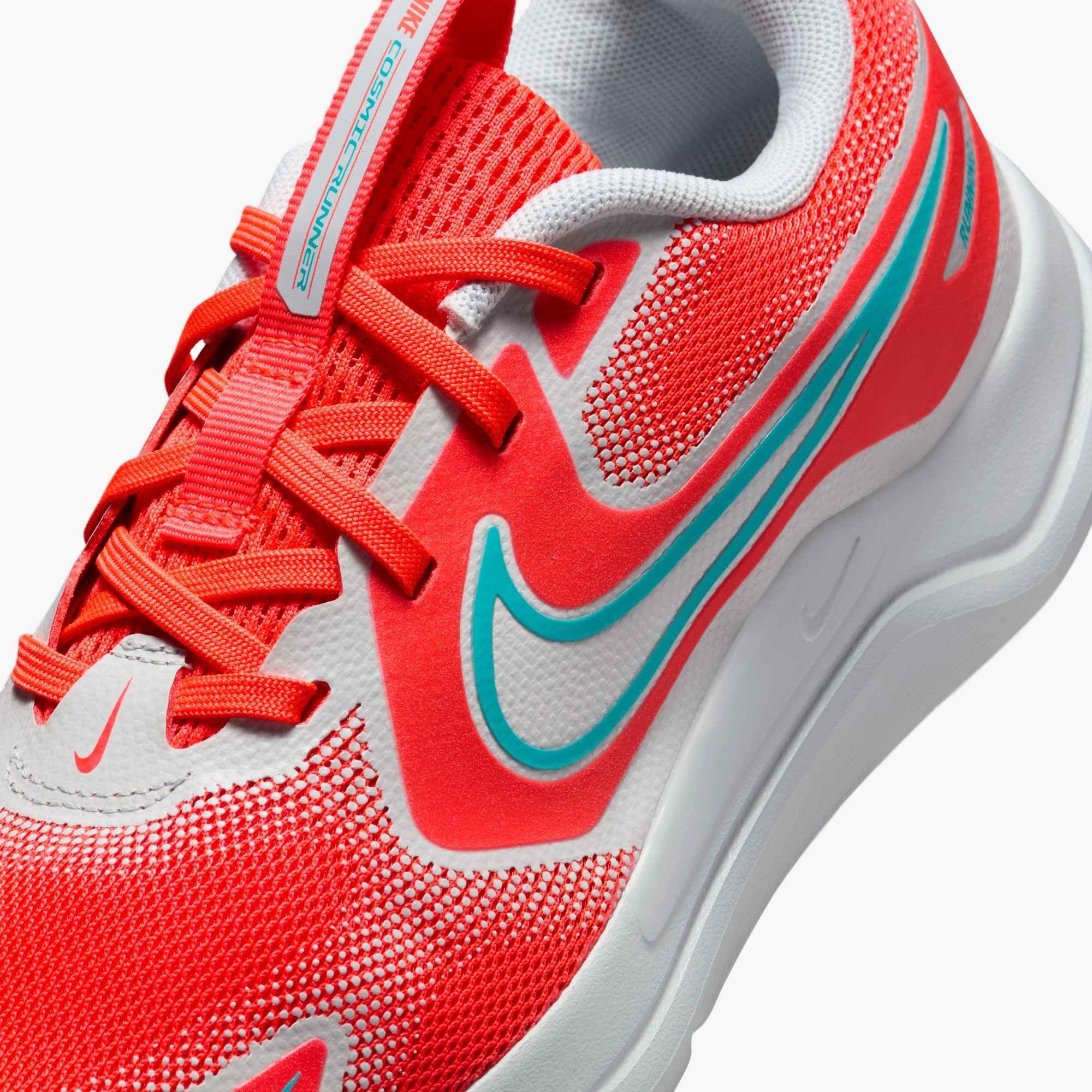 Nike Cosmic Runner "Bright Crimson/Pure Platinum/Black/Dusty Cactus" Grade School Boys' Running Shoe - CRIMSON/WHITE/TURQUOISE Thumbnail View 6