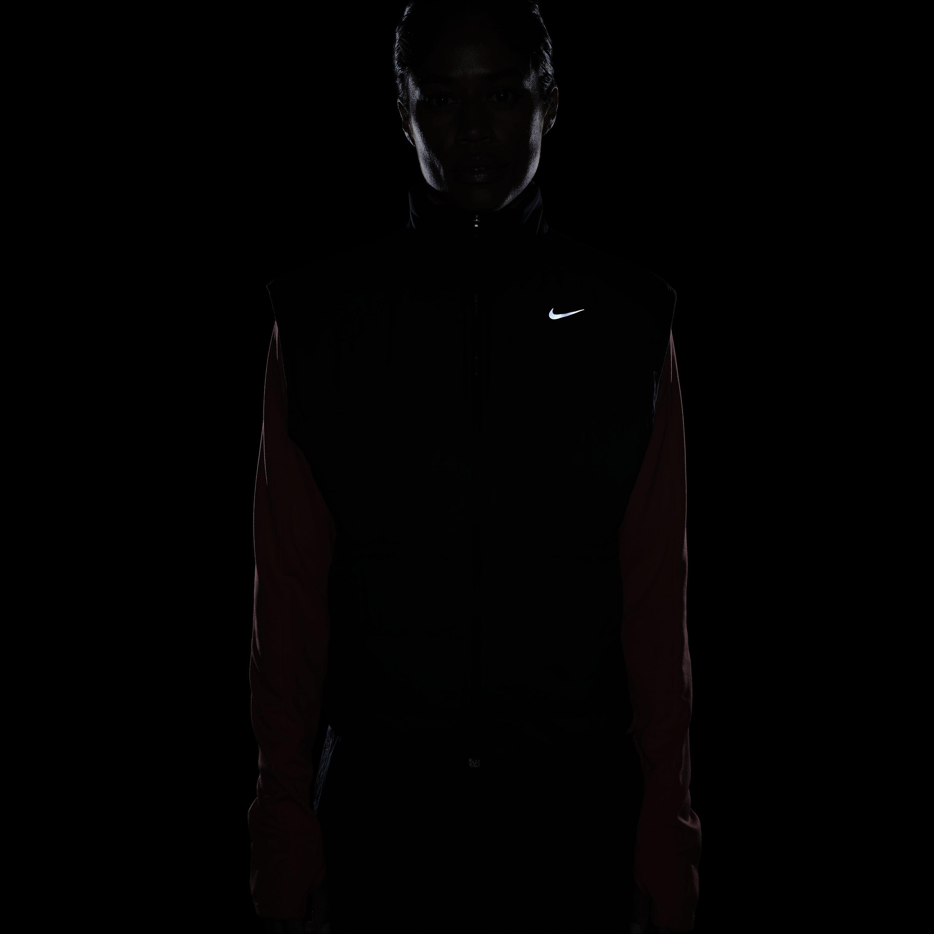 Nike Men's Therma-FIT Swift Running Vest - BLACK Thumbnail View 7