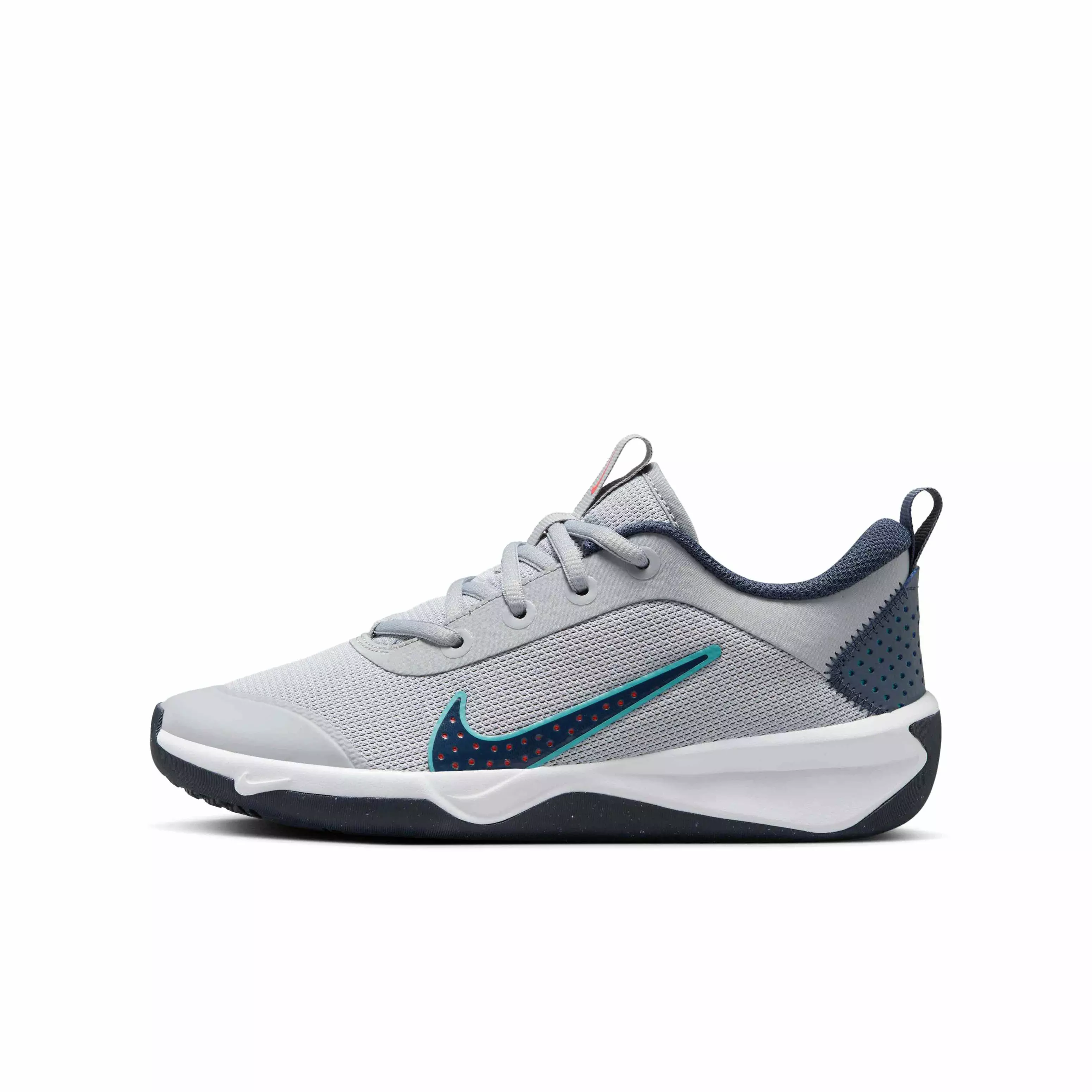 Nike Omni Multi-Court "Wolf Grey/Crimson/Dusty Cactus/Thunder Blue" Grade School Boys' Shoe - GREY/CRIMSON/CACTUS/BLUE