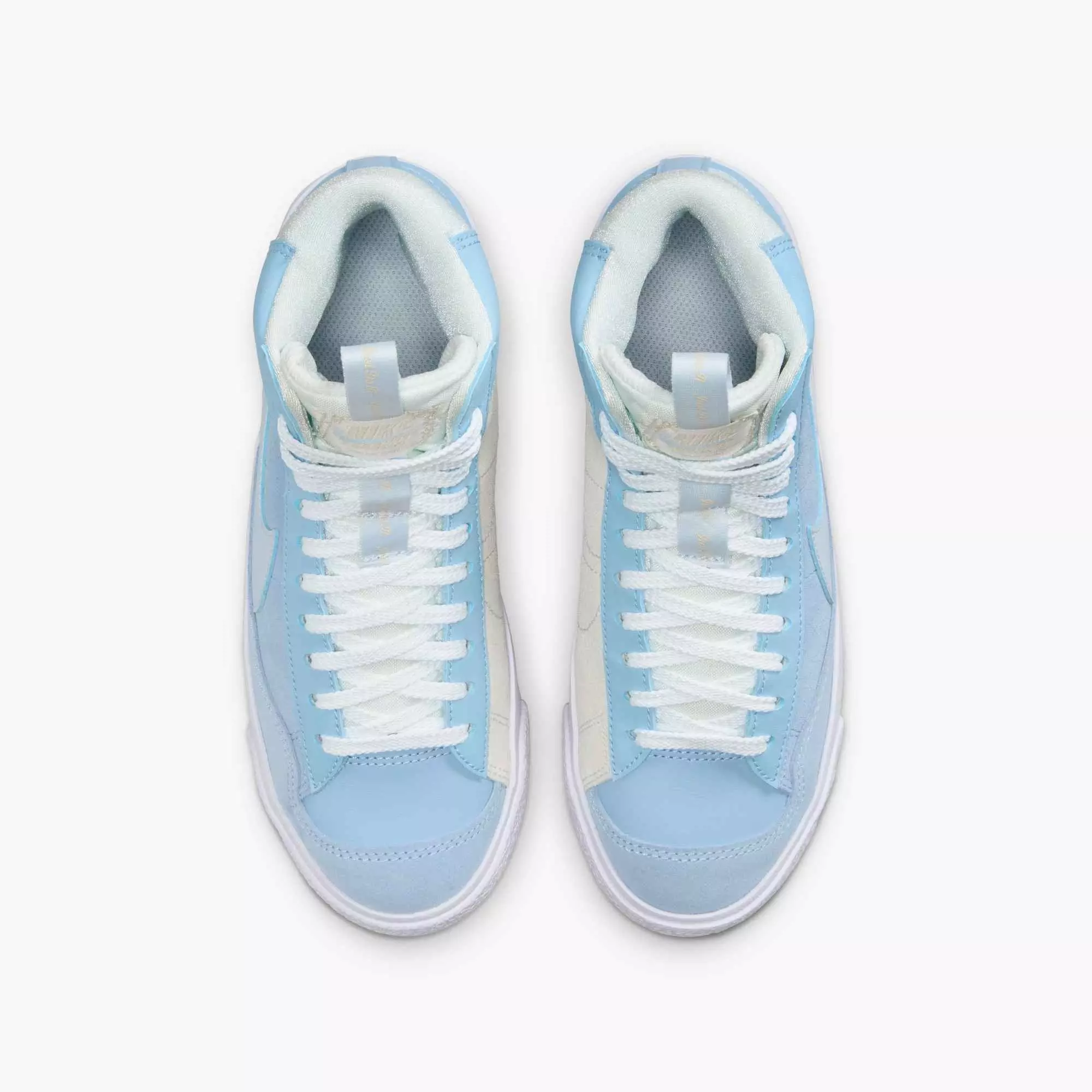 Nike Blazer Mid '77 "Psychic Blue/Sail/Beach/Blue Tint" Grade School Boys' Shoe - BLUE/WHITE