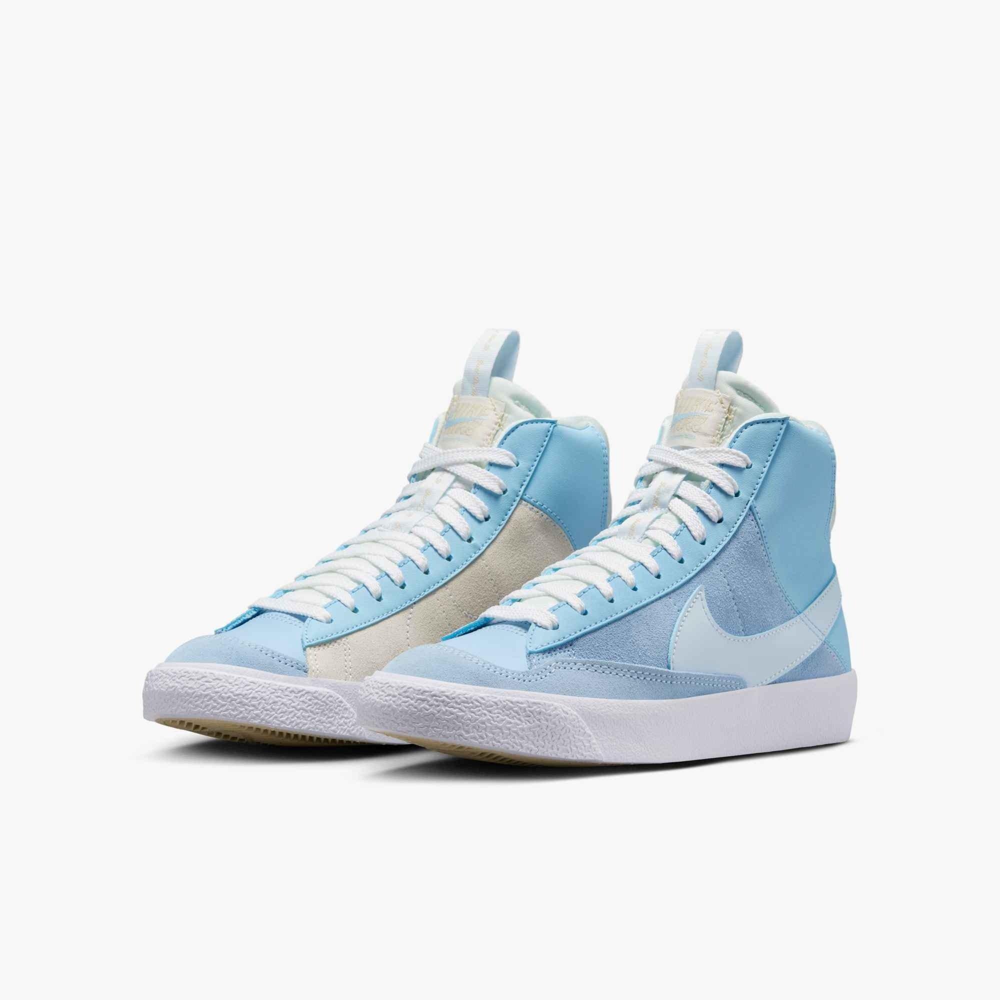 Nike Blazer Mid '77 "Psychic Blue/Sail/Beach/Blue Tint" Grade School Boys' Shoe - BLUE/WHITE Thumbnail View 4
