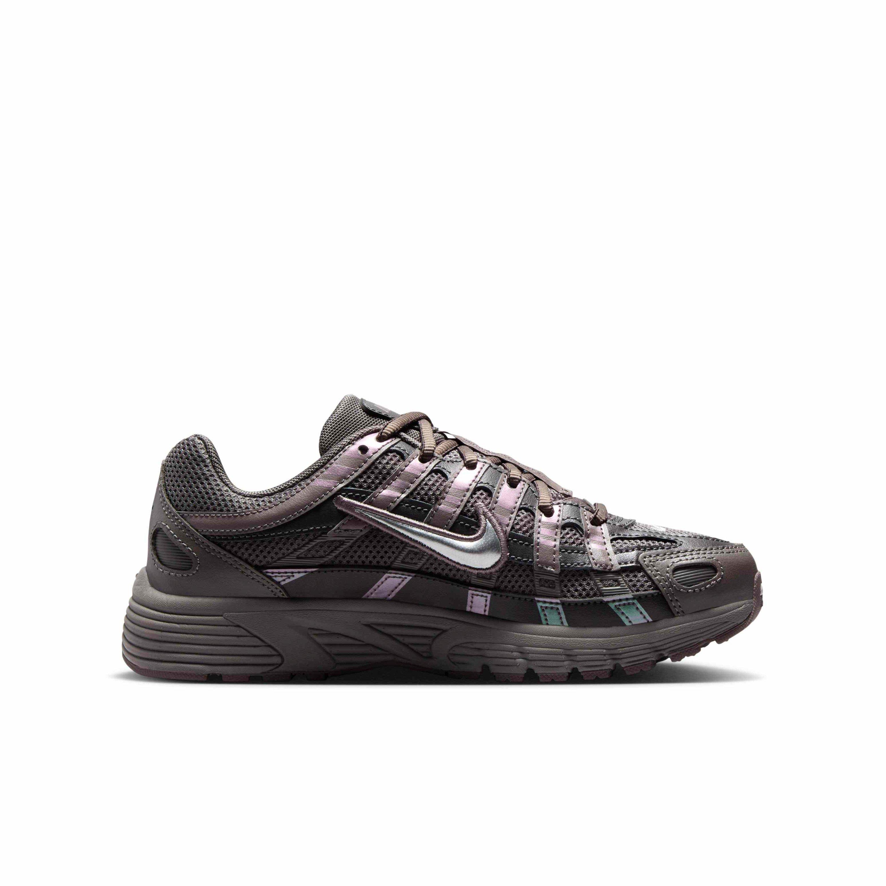 ◆正規品◆NIKE P-6000 CAVE STONE MEDIUM ASH◆関税込◆人気◆ Nike P-6000 