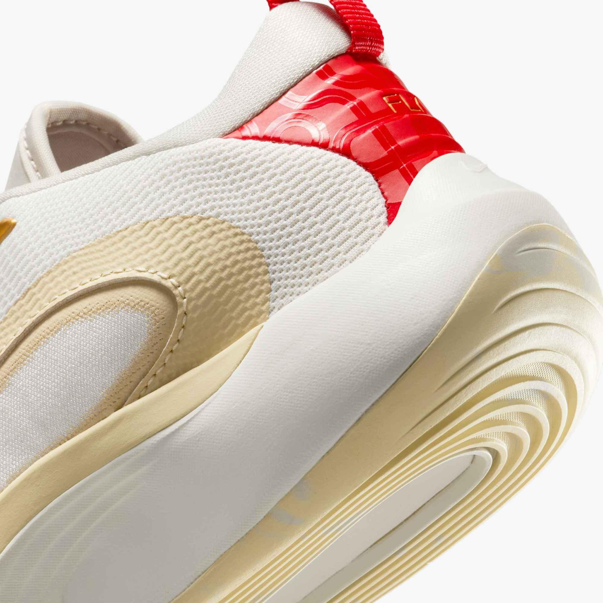 Nike IsoFly Grade School Boys' "Sail/Light Bone/Light Khaki/University Red" Basketball Shoe