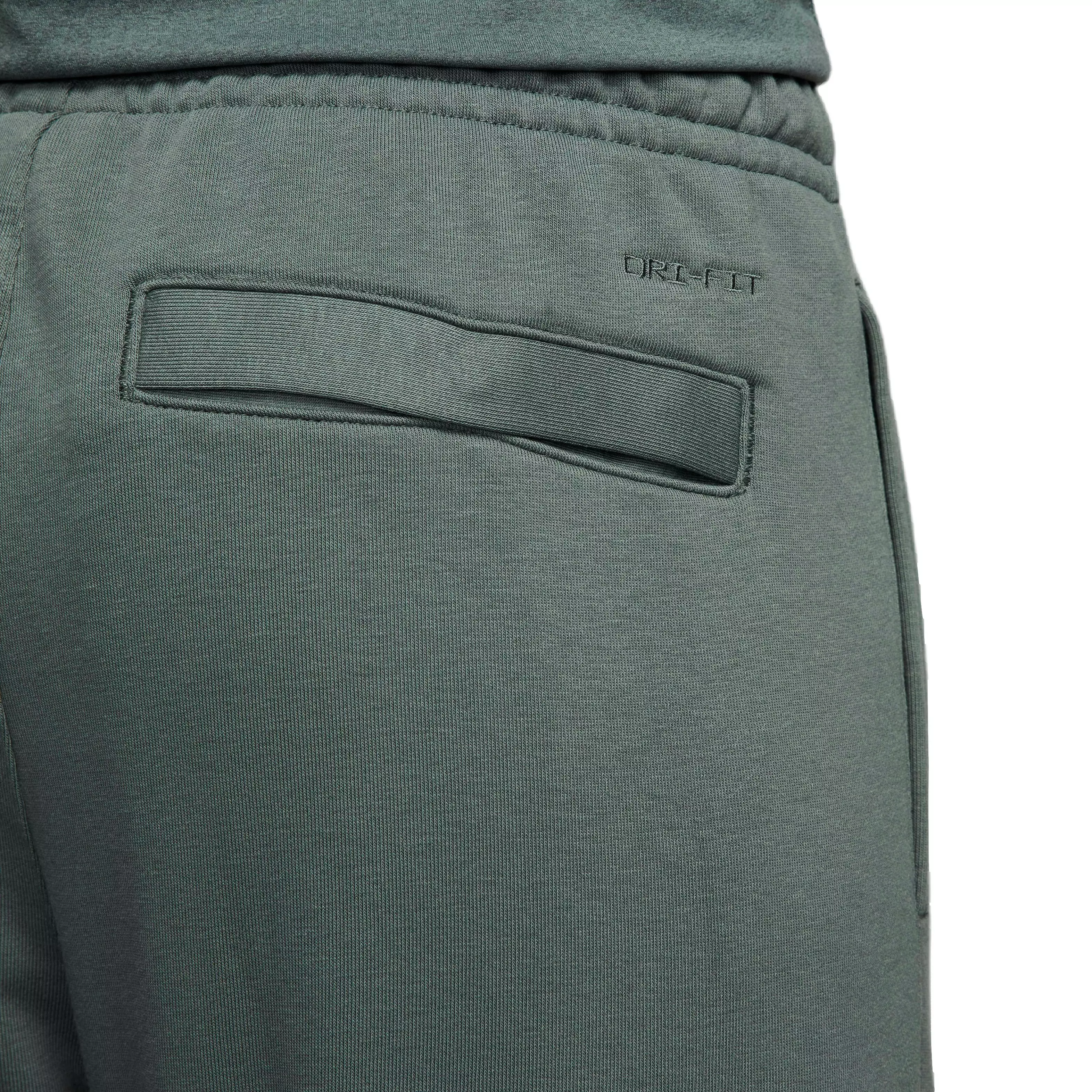 Nike Men's Swoosh Dri-FIT Fleece Fitness Joggers - GREEN