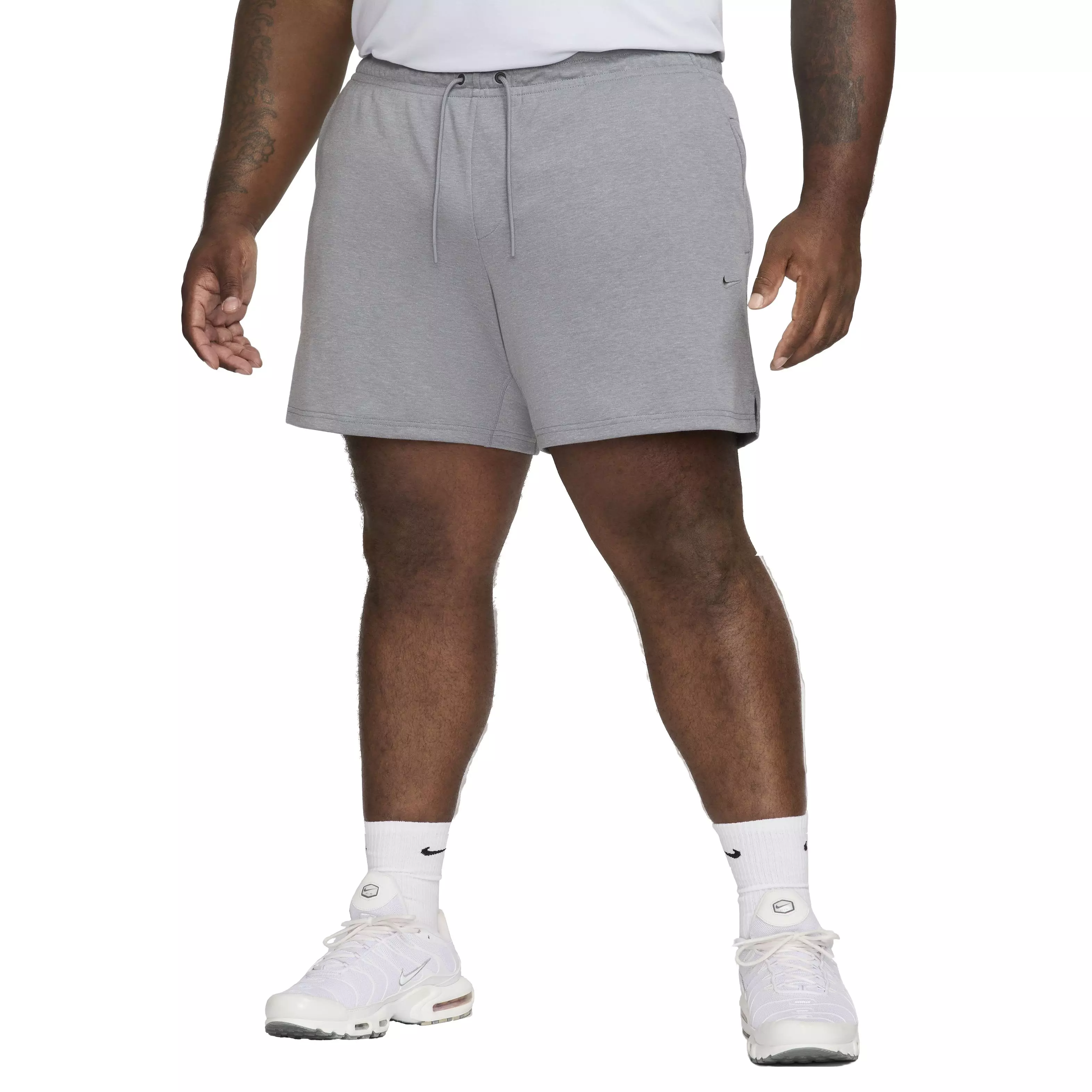 Nike Men's Primary 7" Dri-FIT UV Unlined Versatile Shorts - GREY