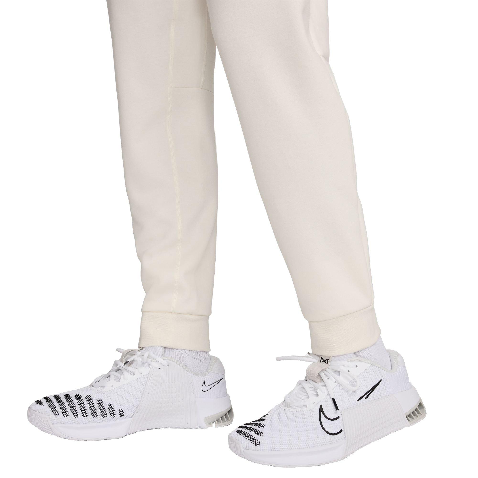 Nike Men's Primary Dri-FIT UV Versatile Joggers - BROWN Thumbnail View 5