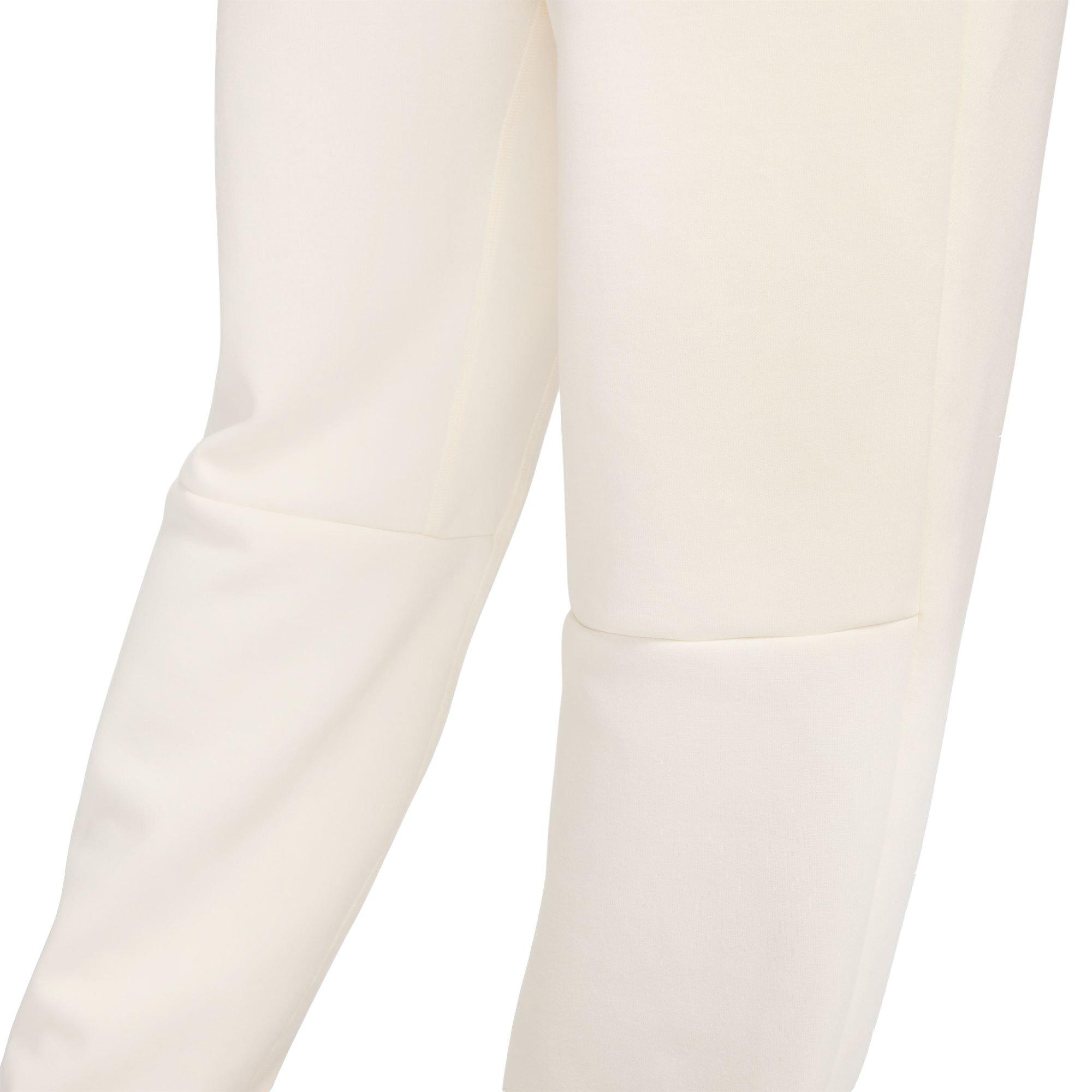 Nike Men's Primary Dri-FIT UV Tapered Versatile Pants - BROWN Thumbnail View 5