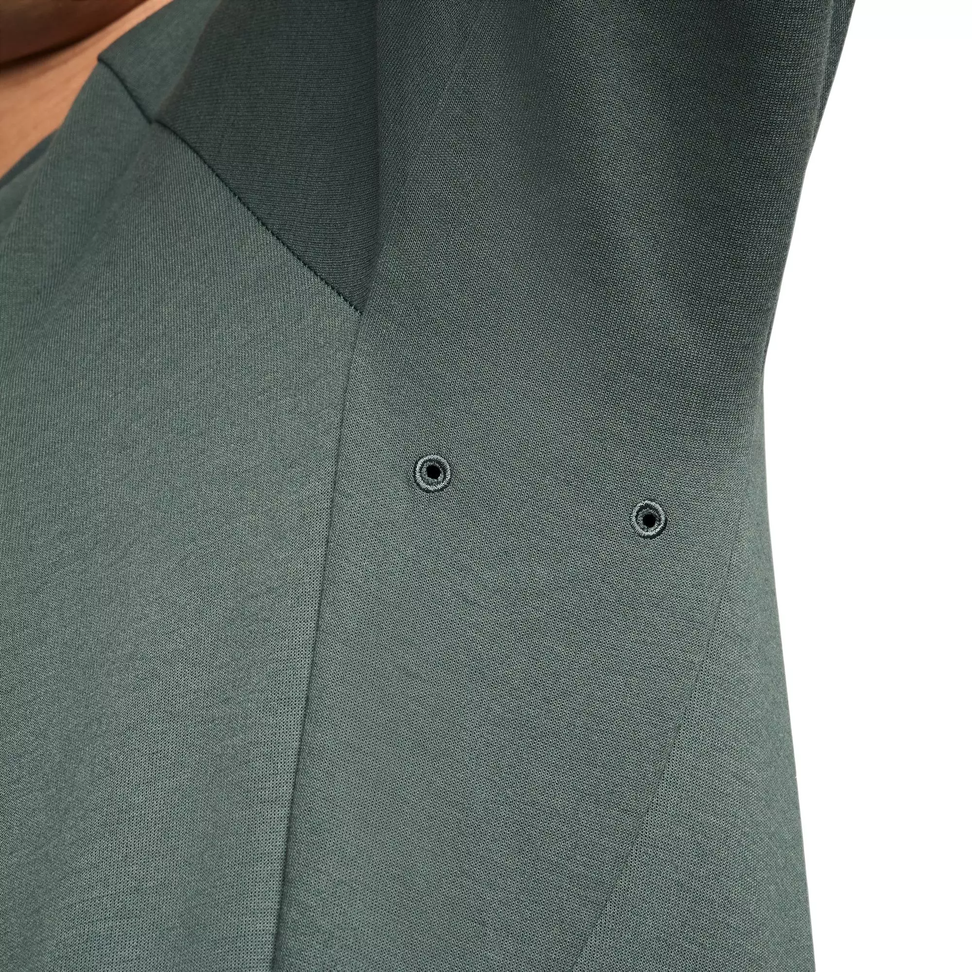 Nike Men's Primary Dri-FIT UV Versatile Crew - GREEN