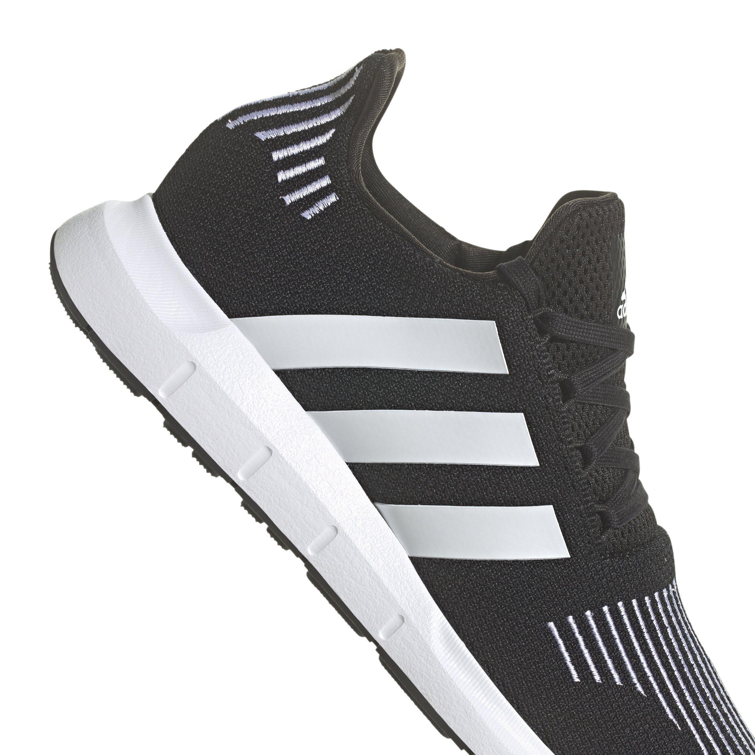 Swift run sneaker black hotsell and white