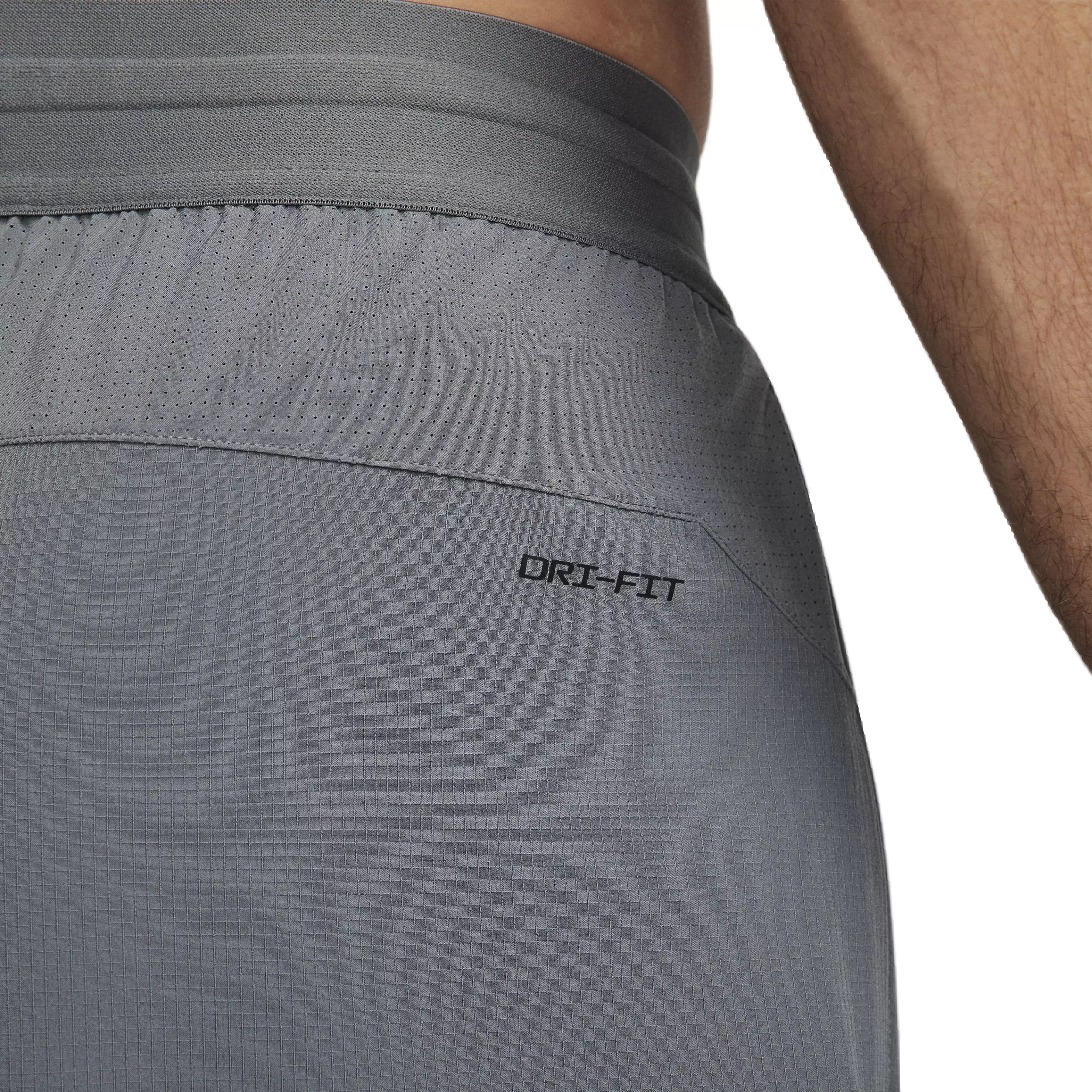 Nike Men's Dri-FIT Flex Rep 4.0 5" Unlined Fitness Shorts - GREY