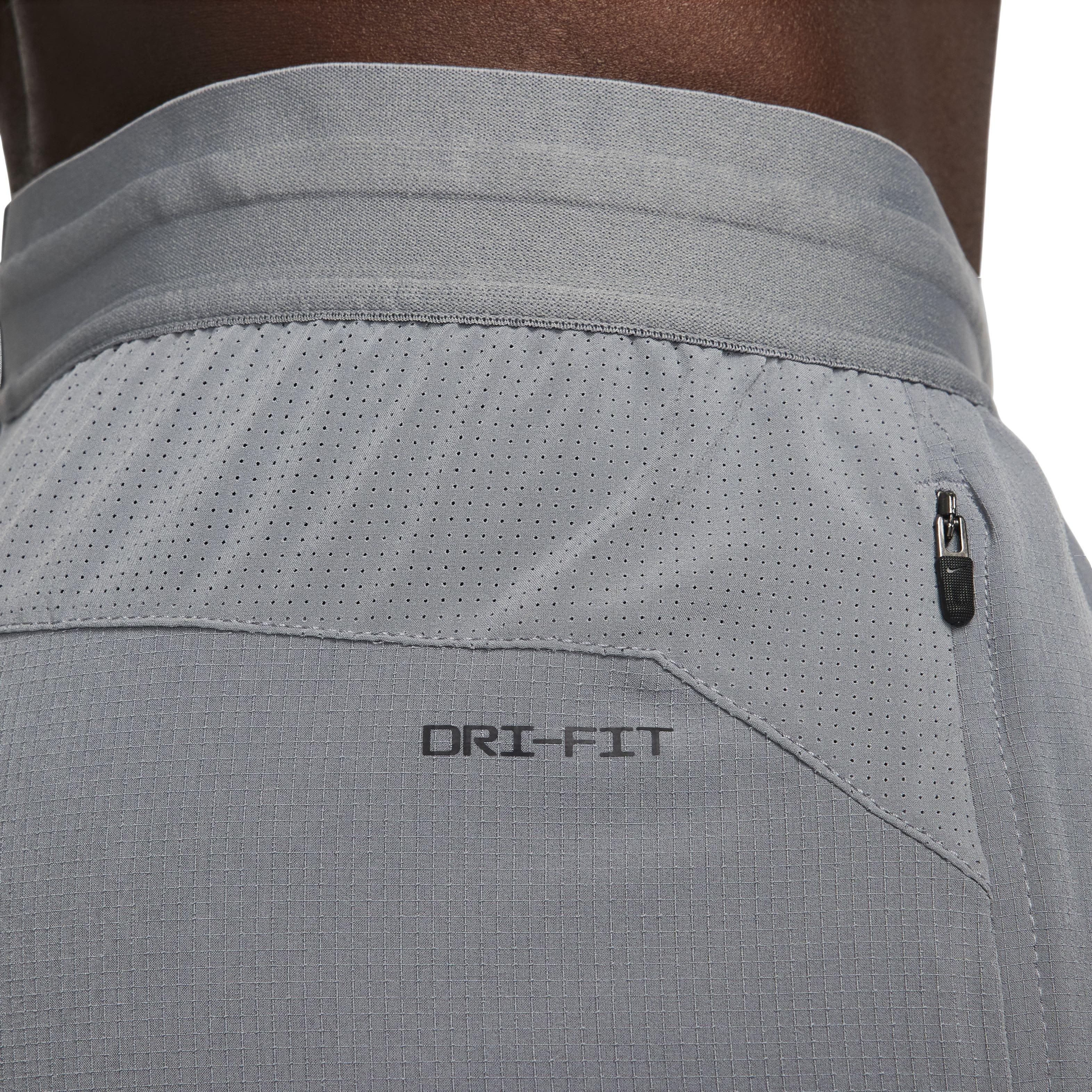 Nike Men's Dri-FIT Flex Rep 4.0 7" Unlined Fitness Shorts - GREY Thumbnail View 6