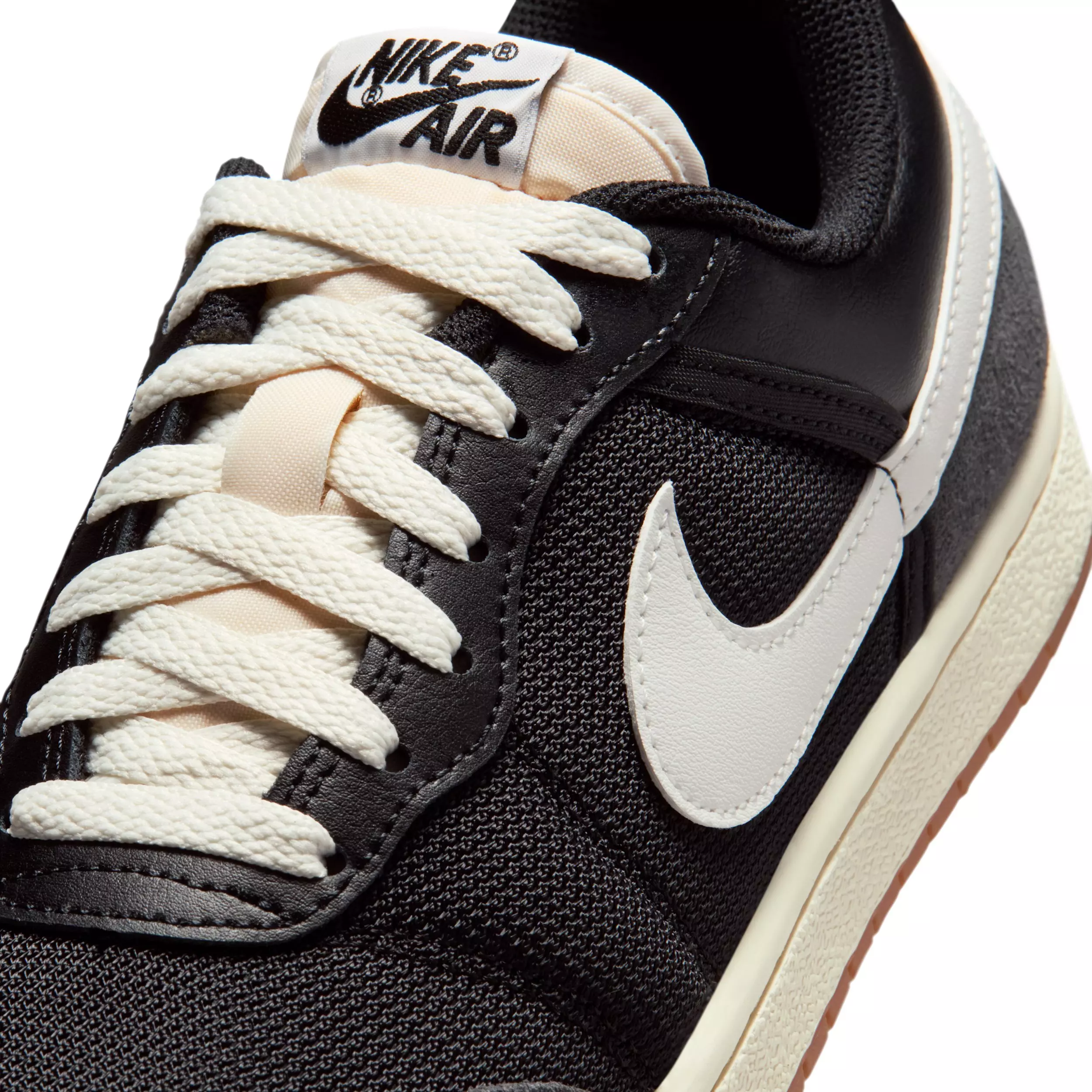 Jordan Skyline Low "Black/Sail/Gum Medium Brown/Summit White" Women's Shoe - BLACK/BROWN/WHITE