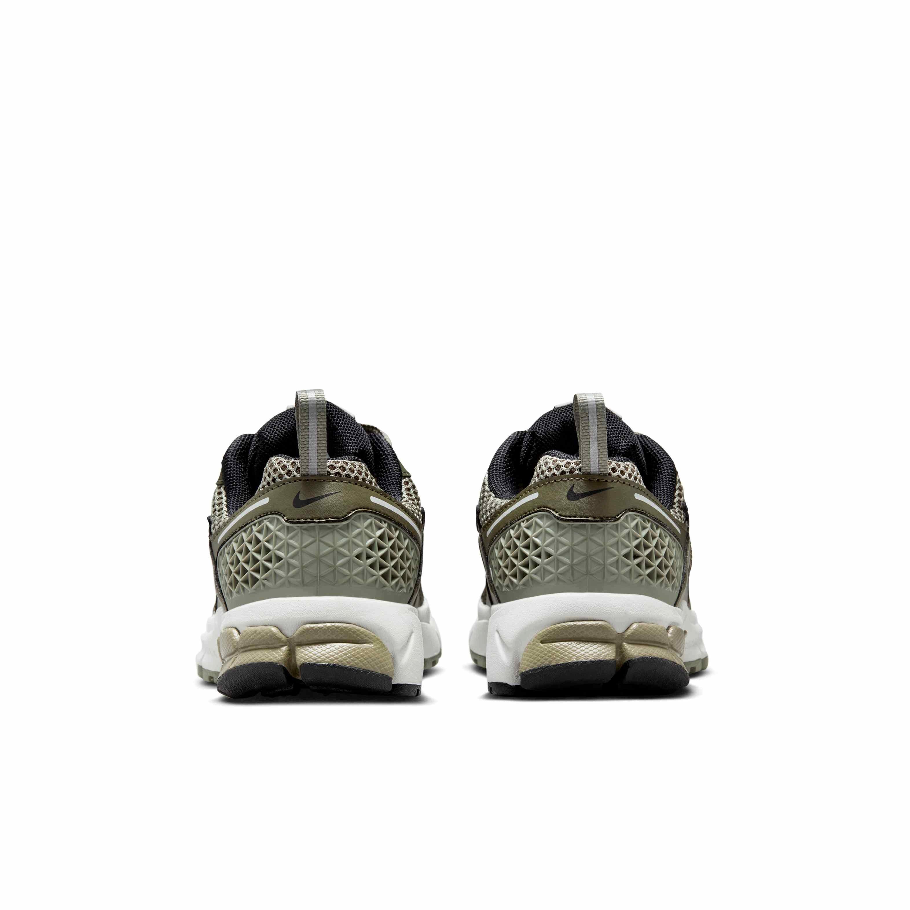 Nike Vomero 5 "Cargo Khaki/Photon Dust/Black/Light Army" Grade School Boys' Shoe - KHAKI/DUST/BLACK/LT ARMY Thumbnail View 5