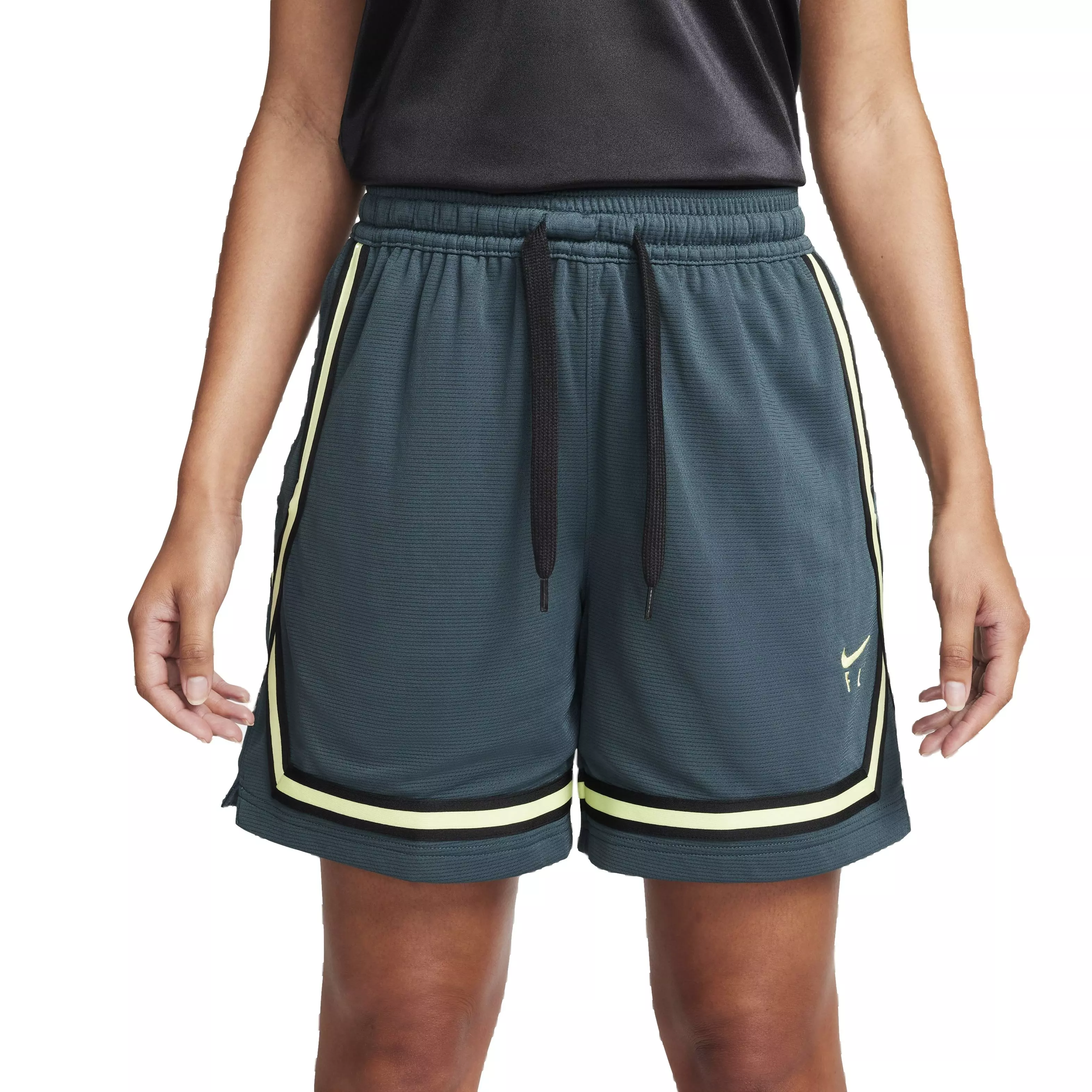 Nike Women's Fly Crossover Short M2Z Basketball Shorts - GREEN