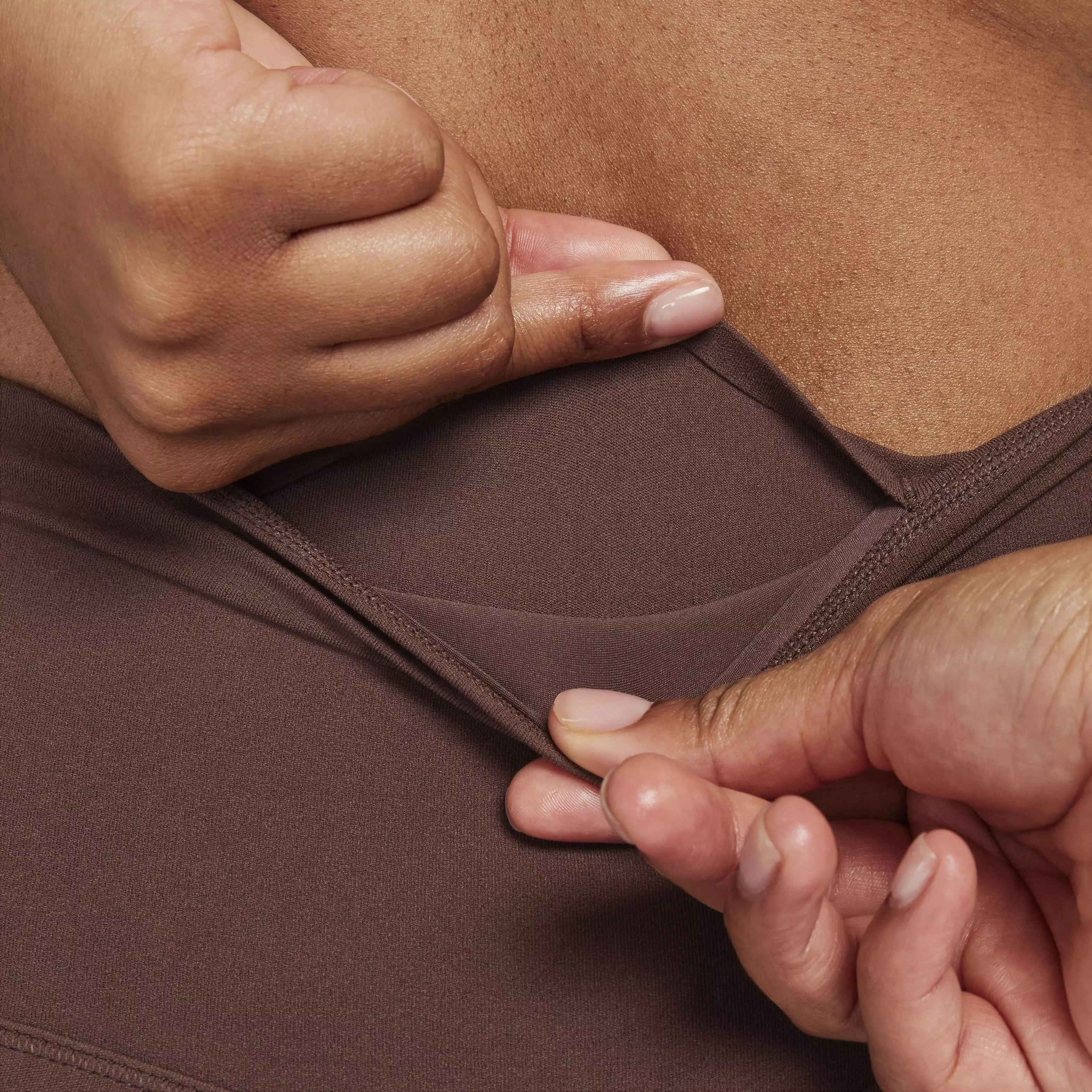 Nike Women's Dri-FIT Zenvy GS High-Waisted 8" Biker Shorts - BROWN